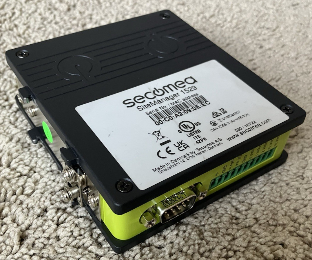 Secomea SiteManager 1529 Plug-and-Play IoT Hardware Gateway, LAN Uplink Con