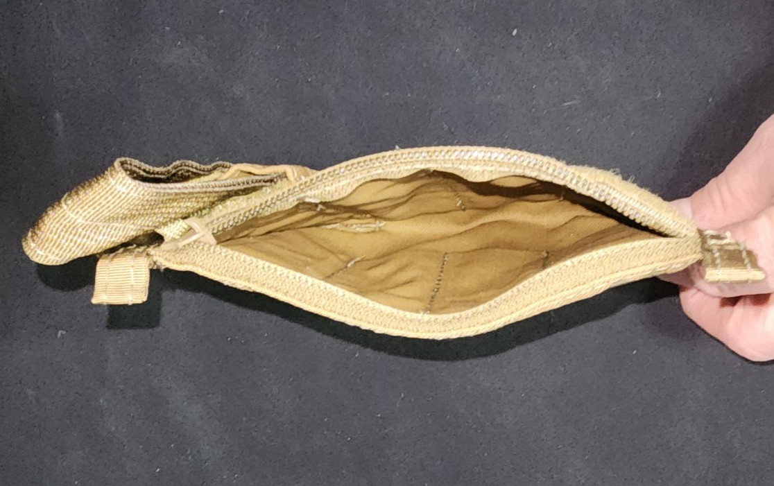 Tactical Tailor MOLLE Admin Pouch Coyote with Flash Light Holder NOS