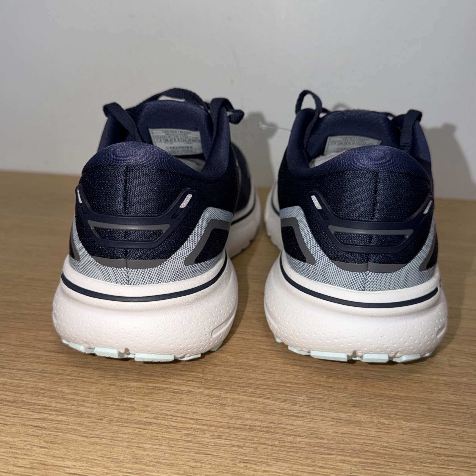 Brooks Ghost 15 Womens Shoes Size 7.5 Navy Blue Running Sneakers 1203801B450