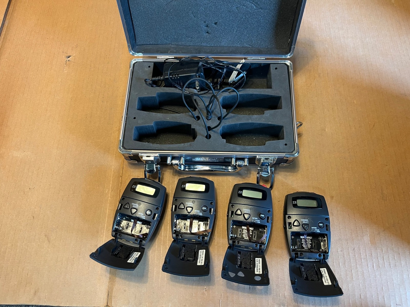 Listen Technologies Near Complete Set LR-400-072, LT-700-072, LA-203
