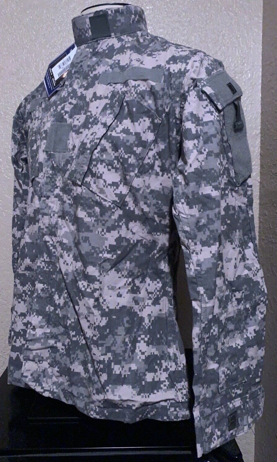 NEW US Army Size Small Long Flame Resistant Combat Uniform Coat Digital Camo