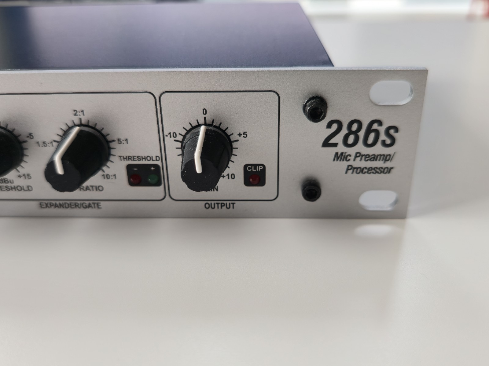 DBX 286s Microphone Preamp Channel Strip Compressor Dynamics Processor