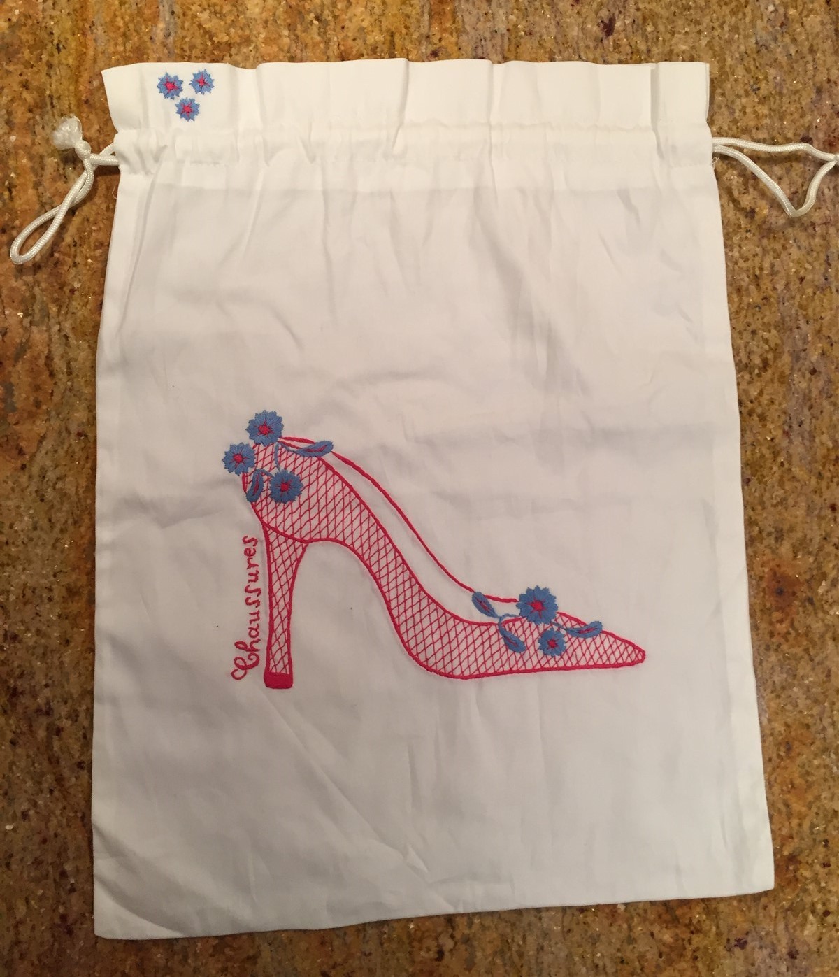 CHAUSSURES Beautiful Drawstring Logo Dust Bag - 11 3/4" x 15"