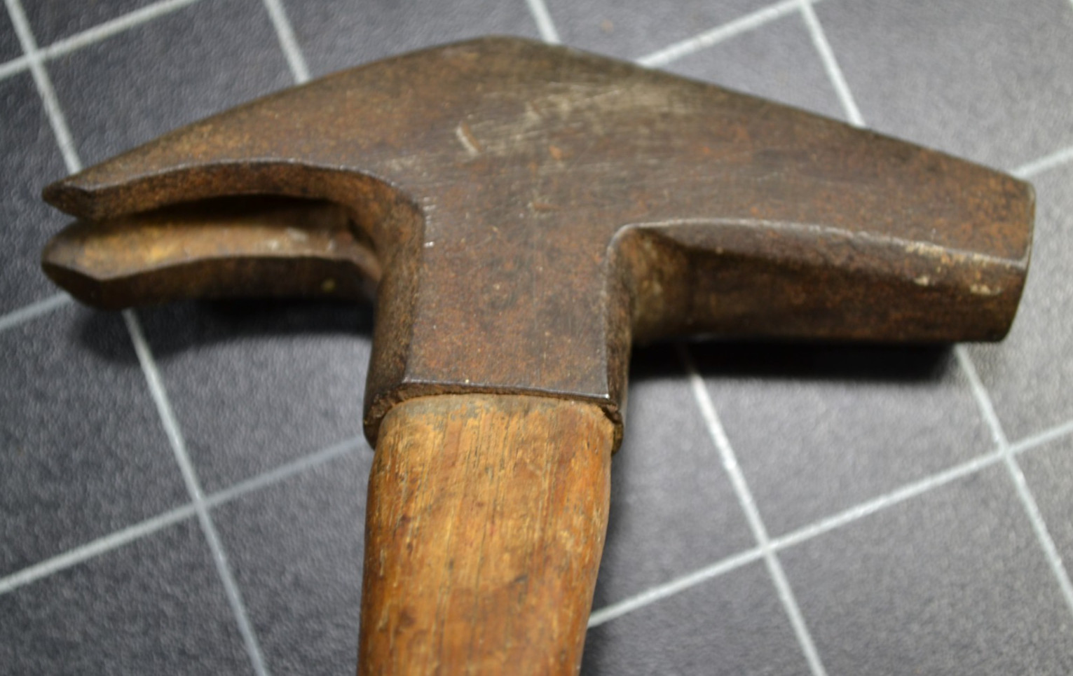 HELLER BROTHERS - FARRIER HAMMER WITH 14" HANDLE
