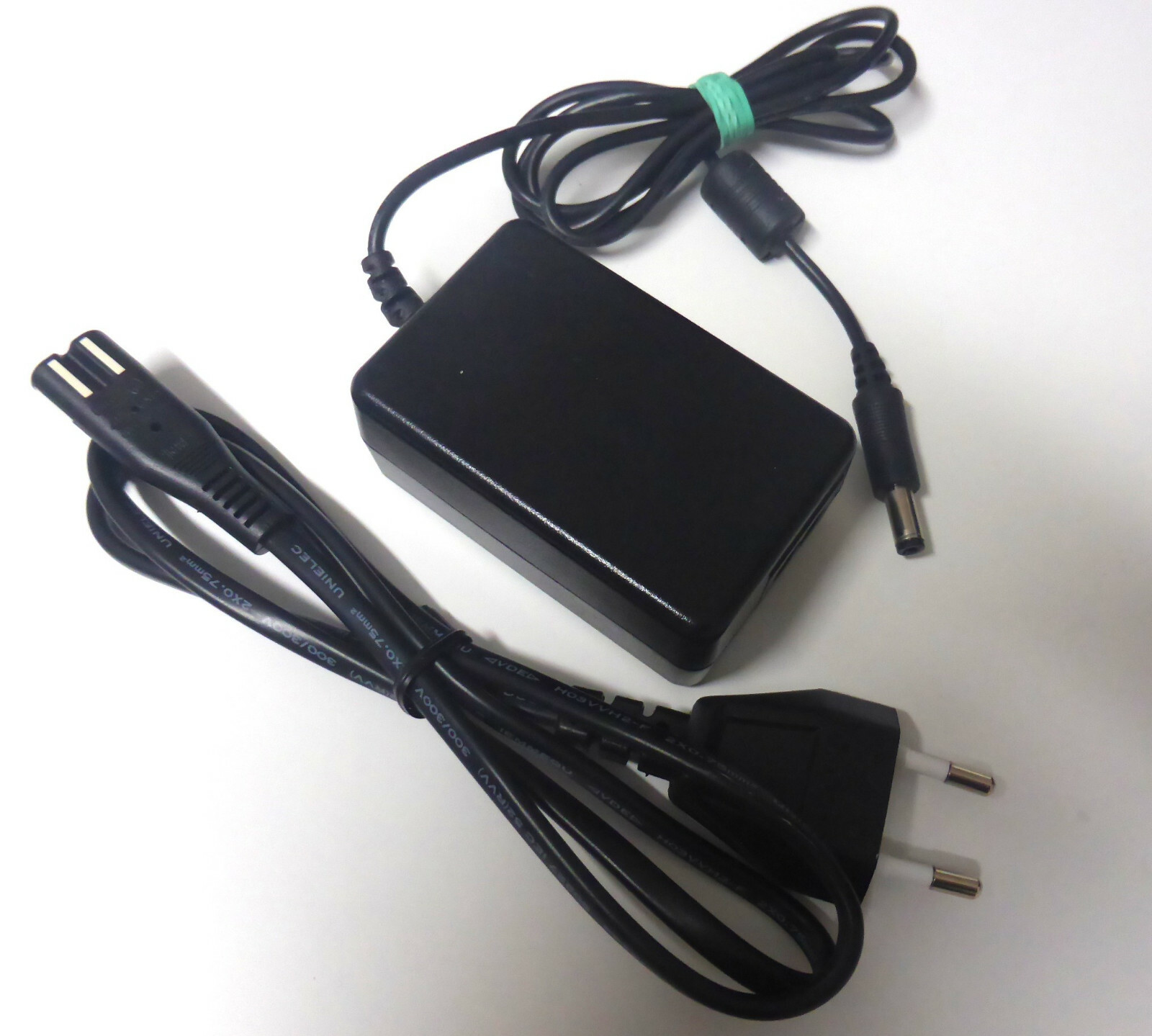 Power supply for Amstrad/Schneider CPC 464/CPC 6128. Power Supply