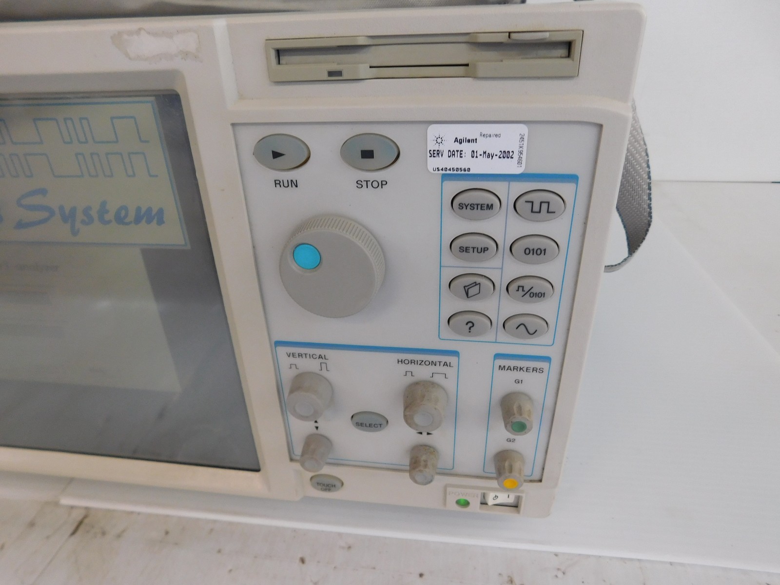 AGILENT 16702B LOGIC ANALYSIS SYSTEM W/ 16710A 8KSA ANALYZER (PPS85)