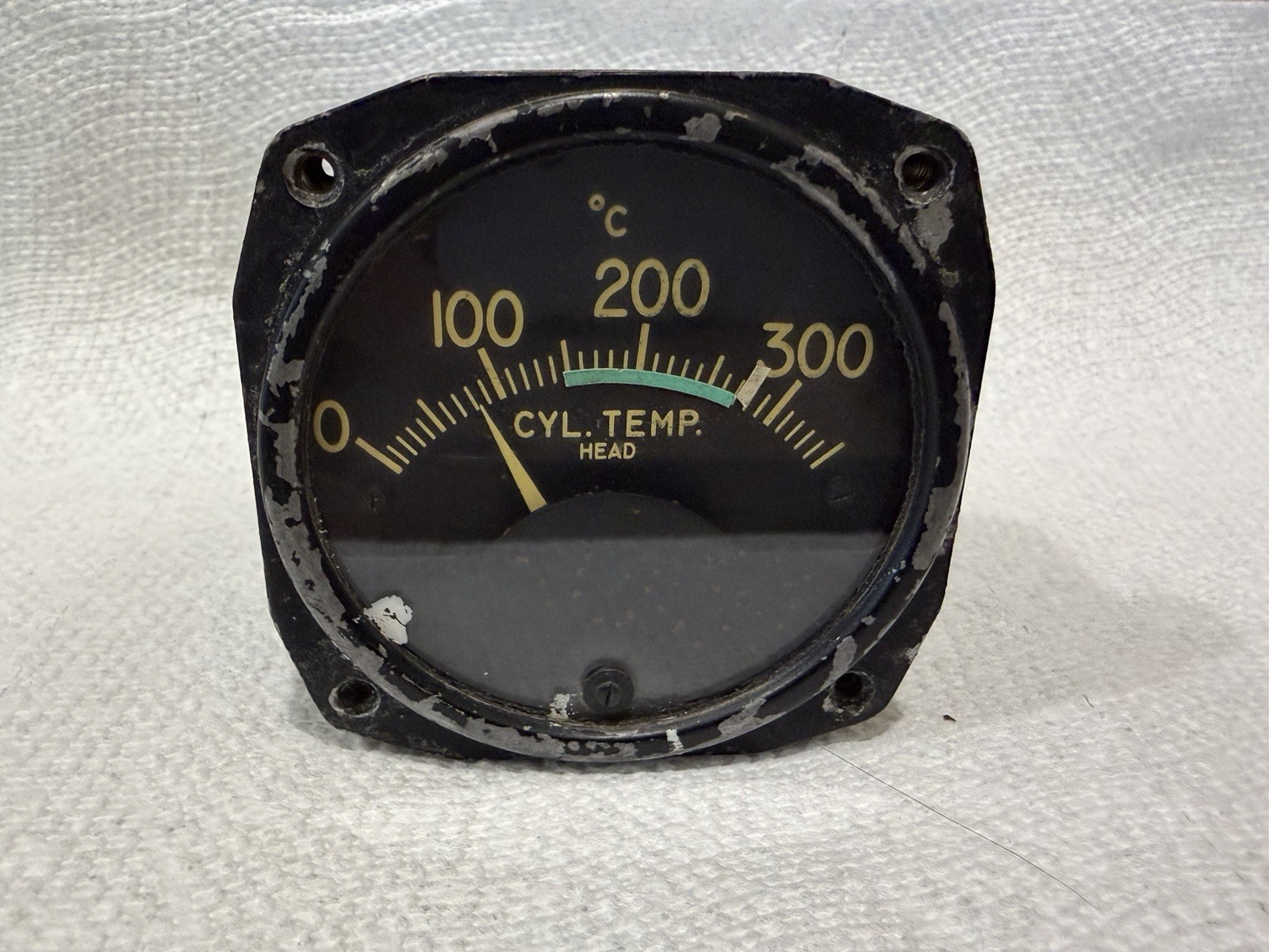 Lewis Engineering Cylinder Head Temp Gauge P/N 17B2 CHT 0-300°C Cessna 180