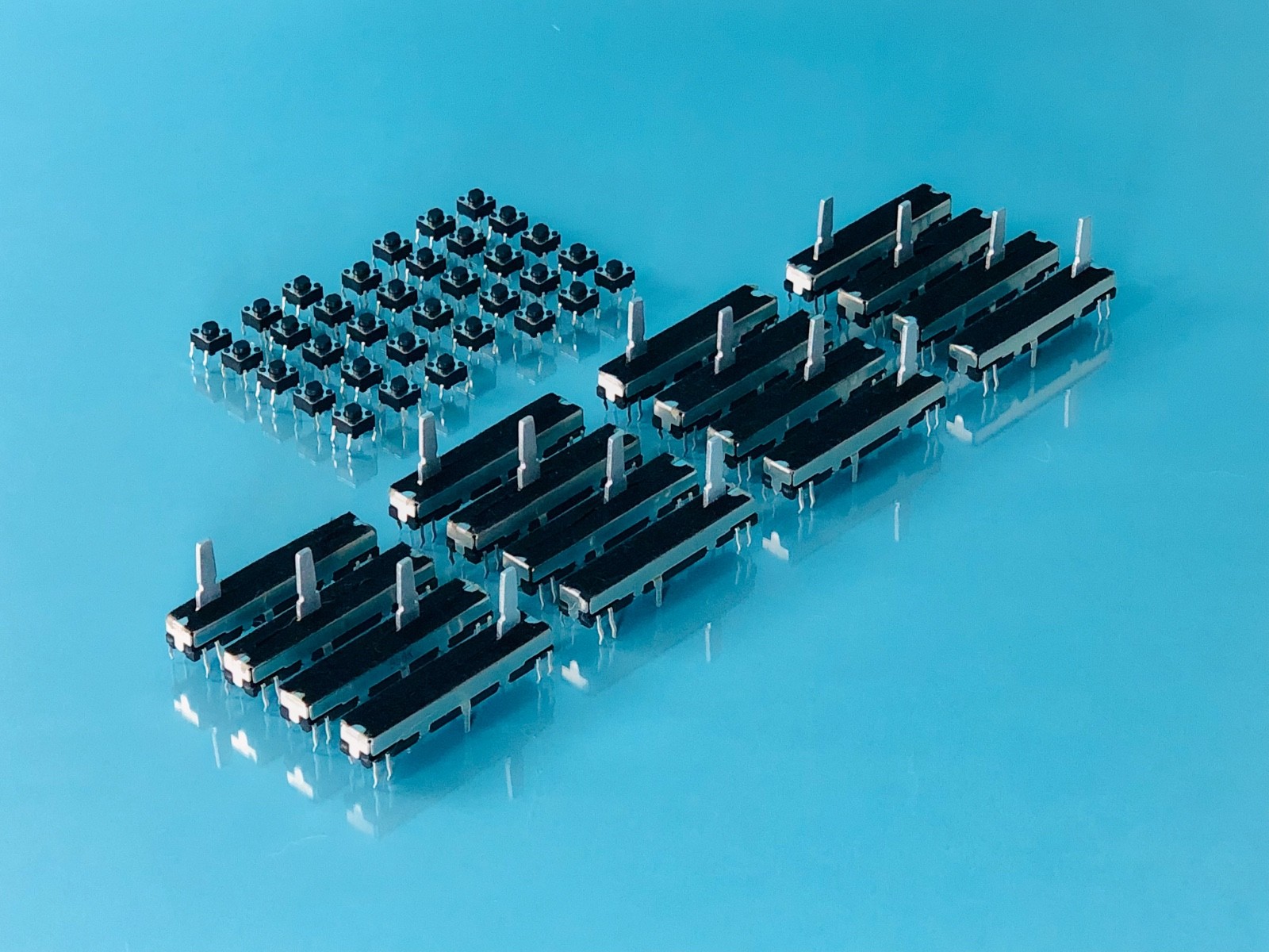 NEW Roland Juno 106 Full set of 16 Slide Pots with 34 Tactile Switches