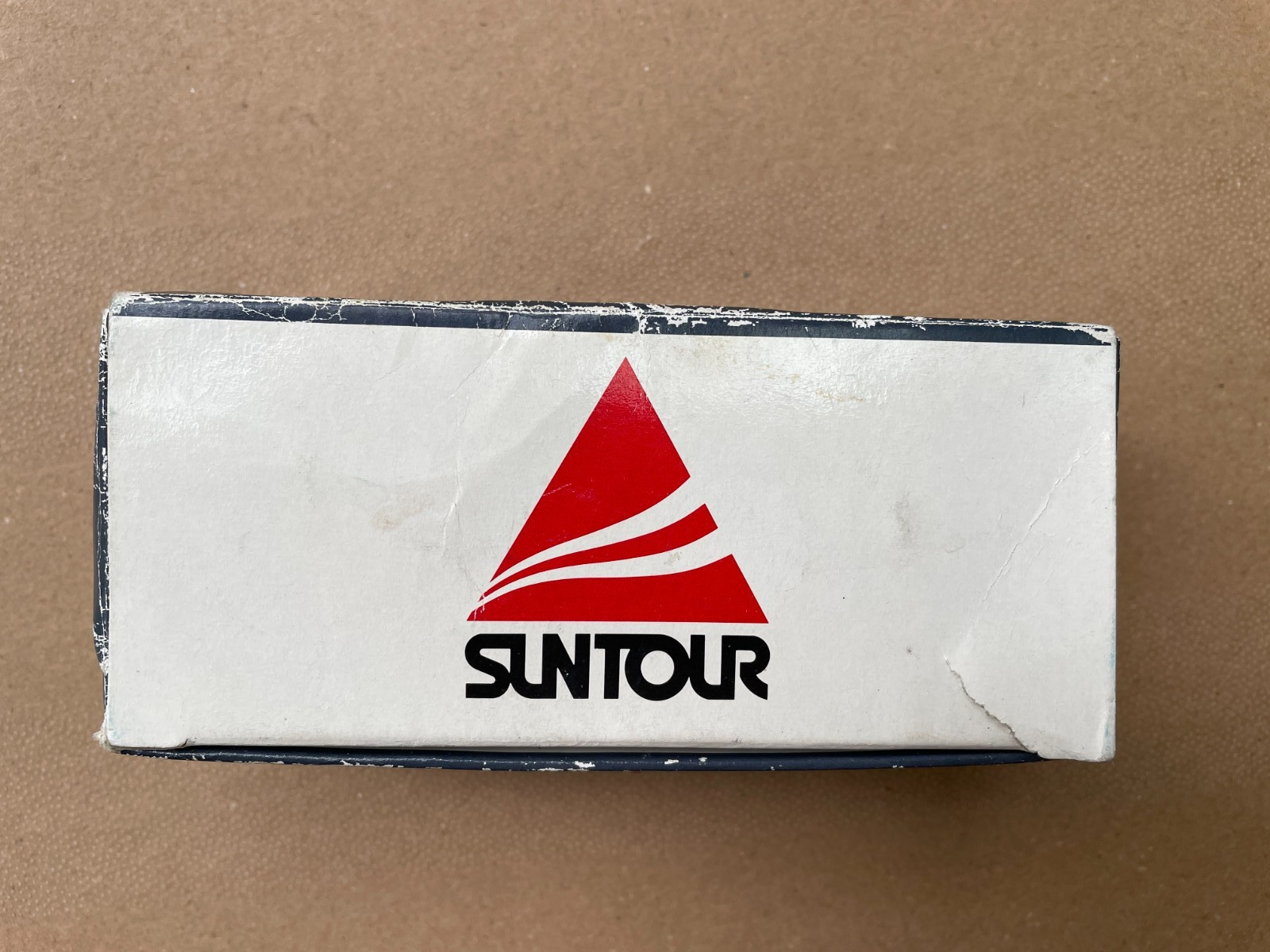 Suntour Sprint Adjustable Square Taper Bottom Bracket NIB/NOS 70x109mm ITA