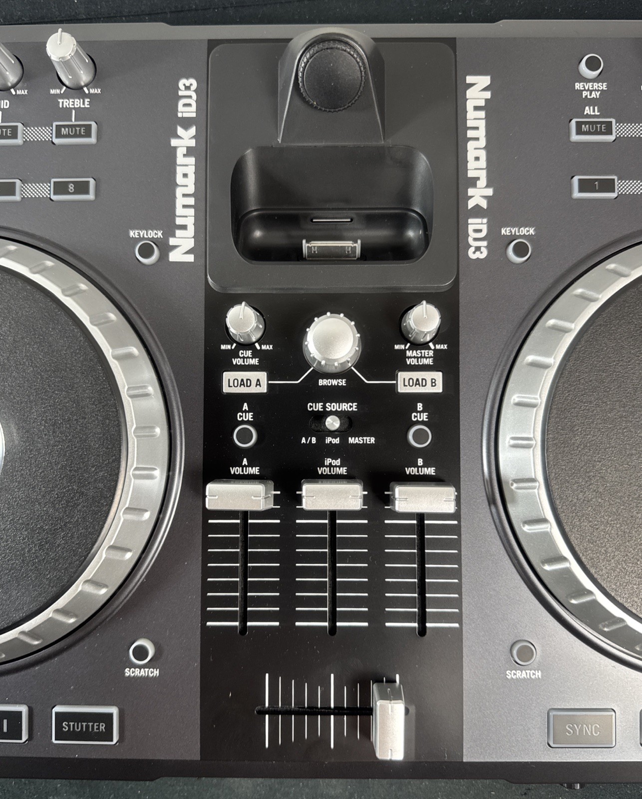 Numark iDJ3 Digital DJ Controller for PC and iPod - W/ Power Supply - Tested