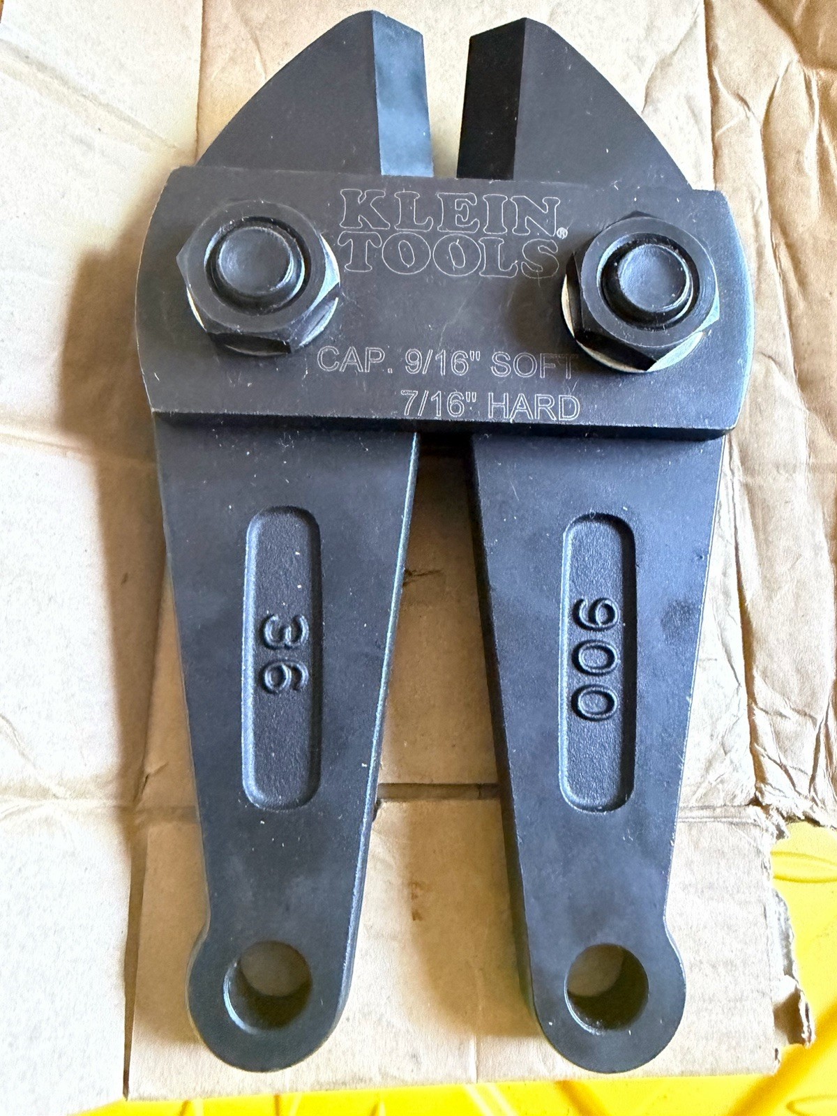Klein Tools 63836 Bolt Cutter Replacement Blades  Head for 36" Cutter #63336