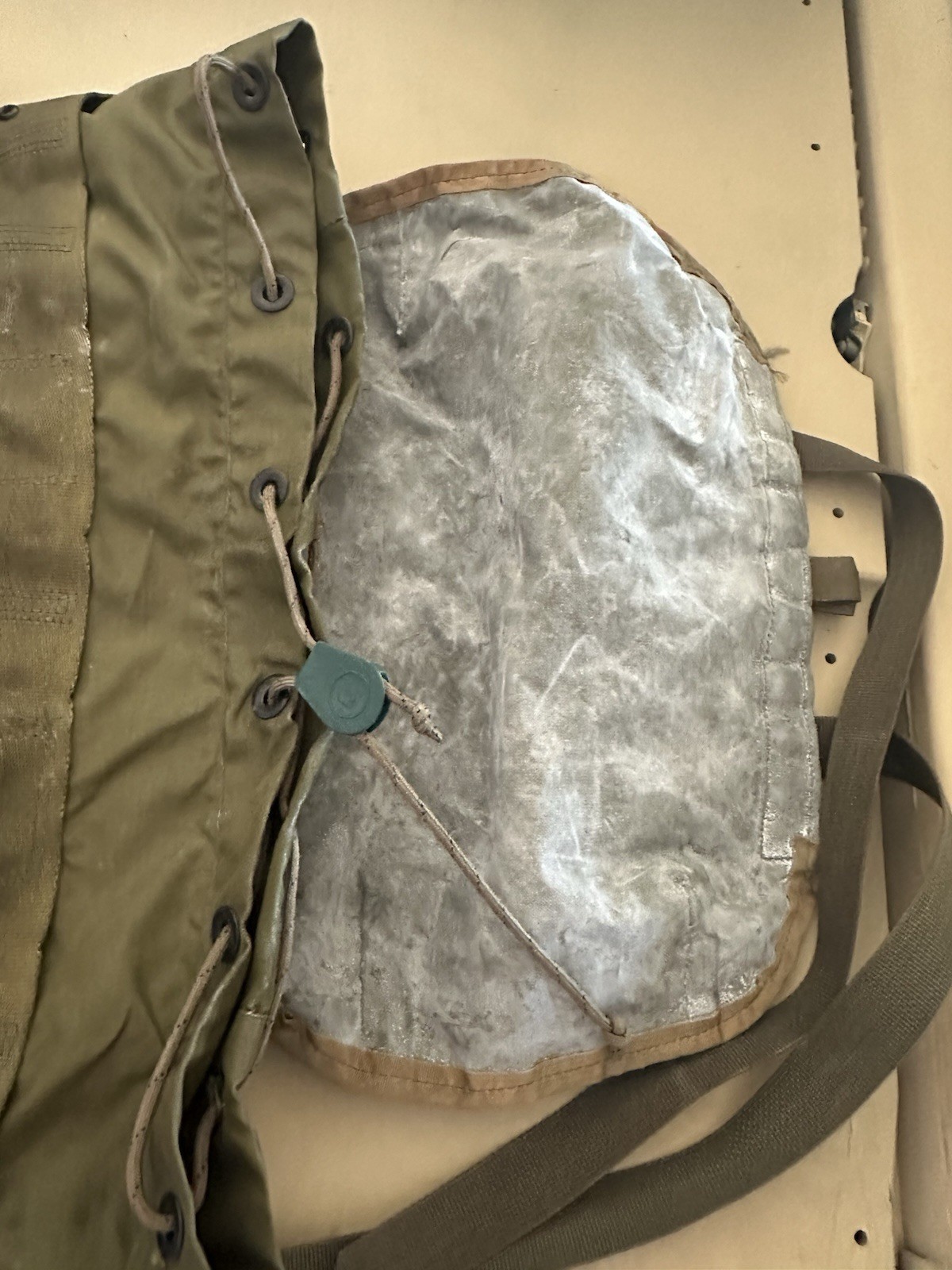VTG 1977 Combat Field Pack Olive Drab Nylon Backpack Medium No Frame/ Straps