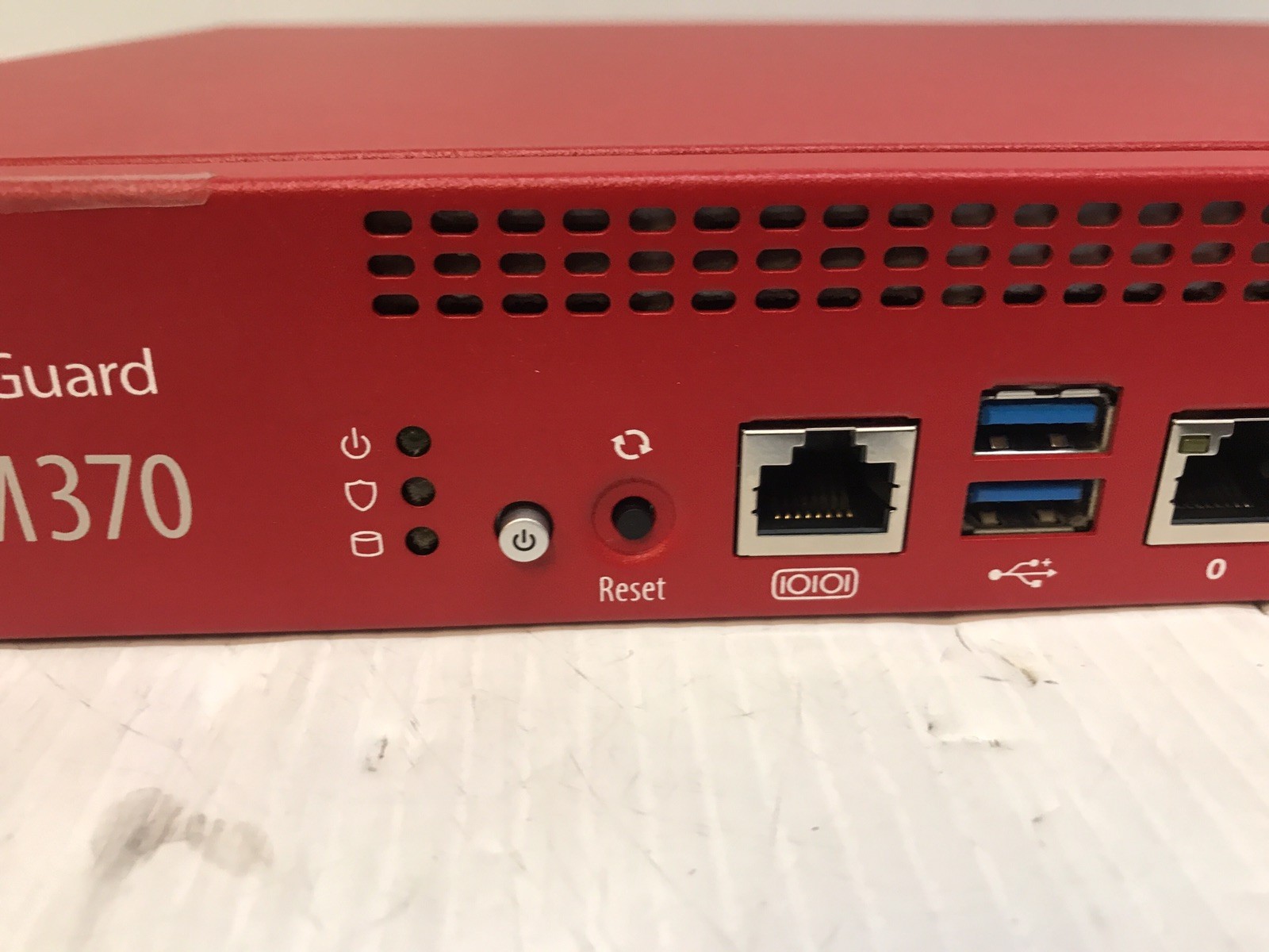 WatchGuard Firebox M370 8-Port Network Security Appliance WL6AE8 WORKING *READ*