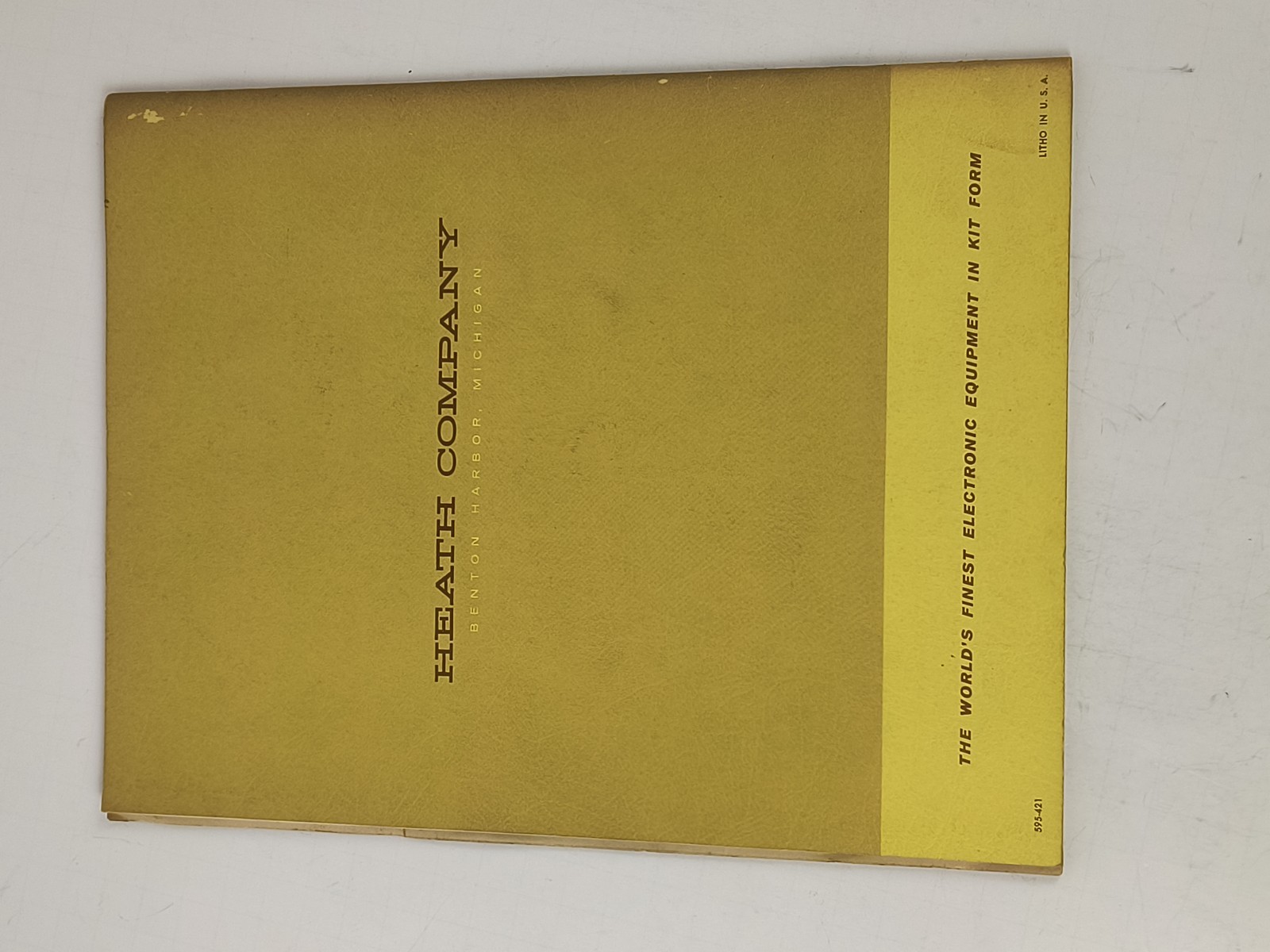 Heathkit AA-151 Amplifier Assembly and Operation Manual 40 Pages