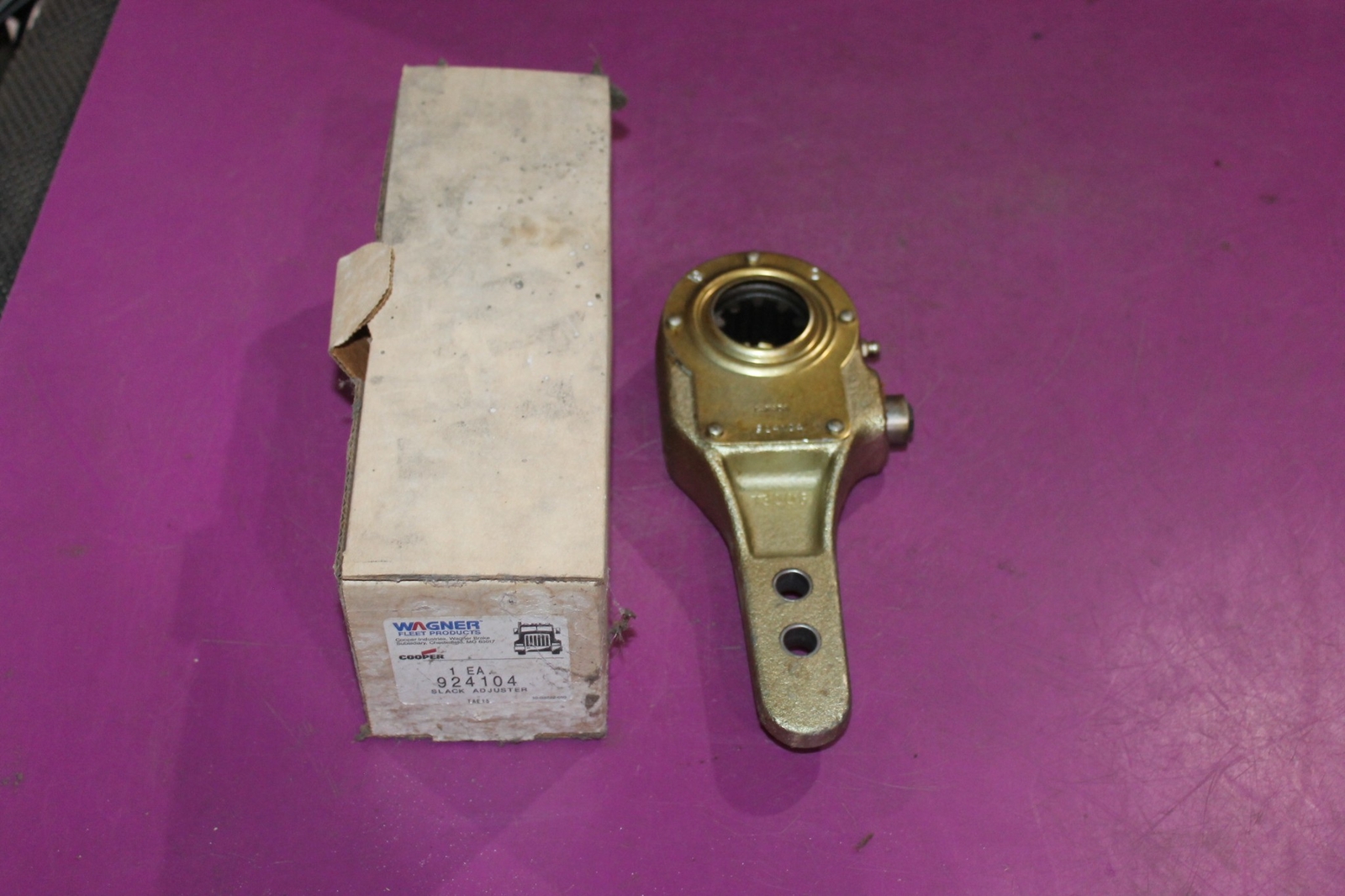 Wagner Slack Adjuster. Part 924104. See pic.