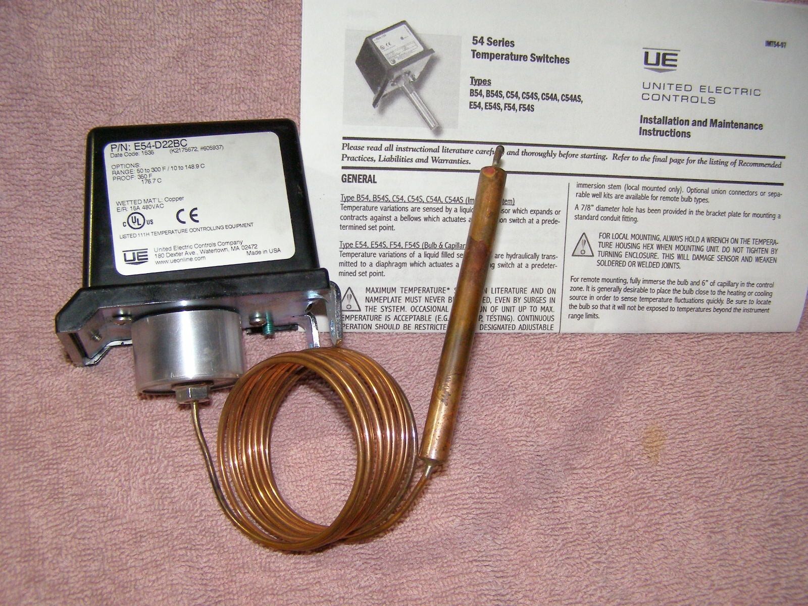 NEW - United Electric E54-D22BC   50 to 300 Degree Temperature Switch