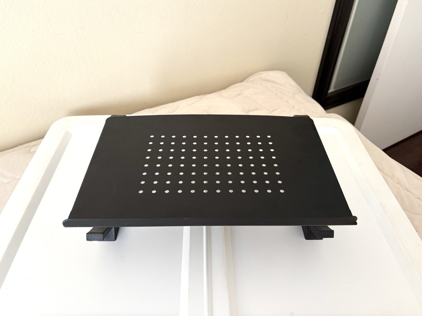Laptop Notebook Computer Desk Stand Holder Riser Adjustable MacBook Black
