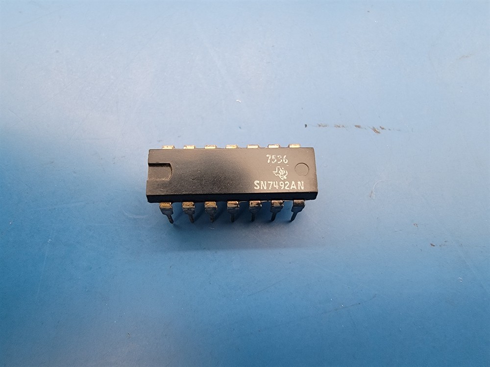 New (12pcs) SN7492AN TEXAS INSTRUMENTS IC Logic