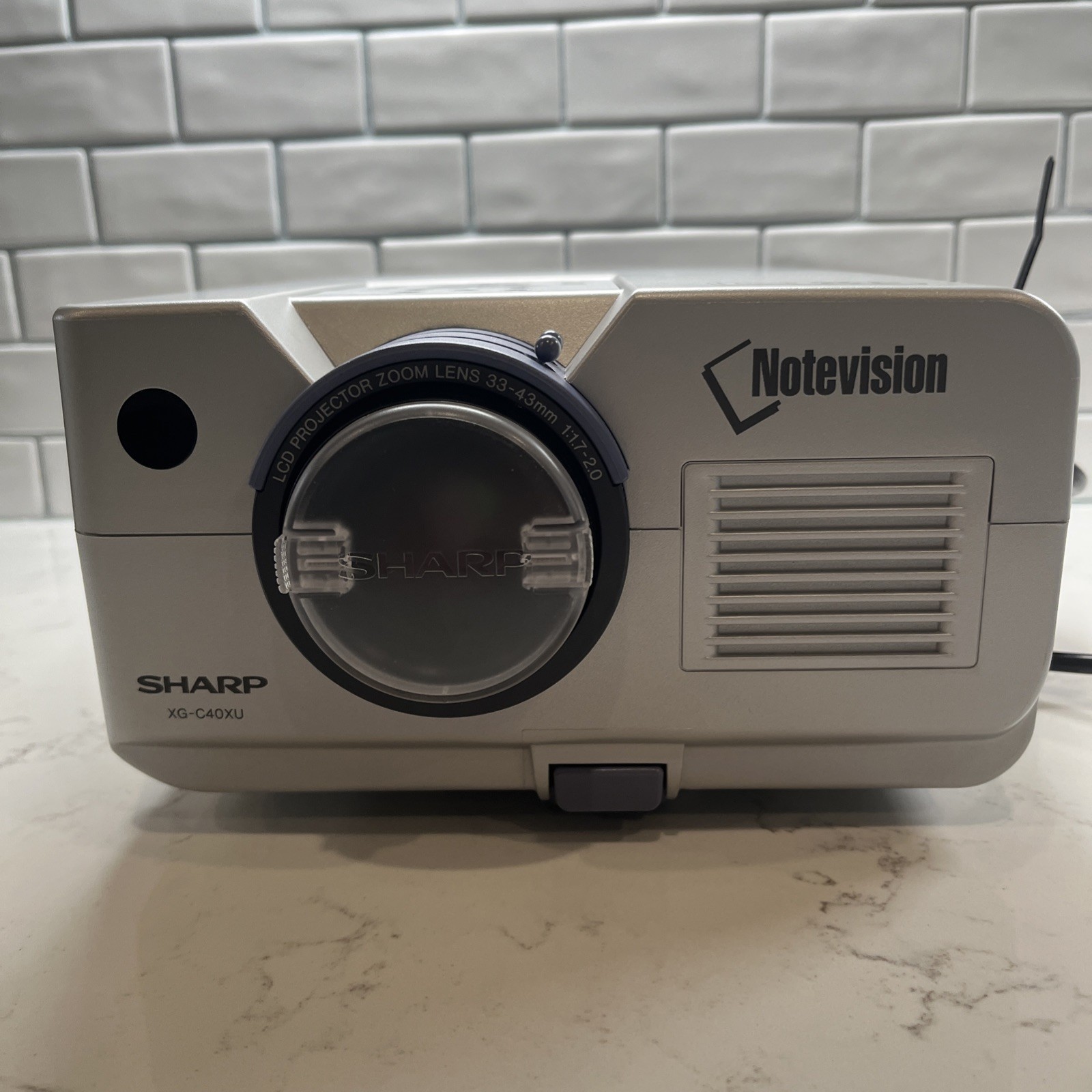Sharp Notevision XG-C40XU LCD Projector Tested / Works Great