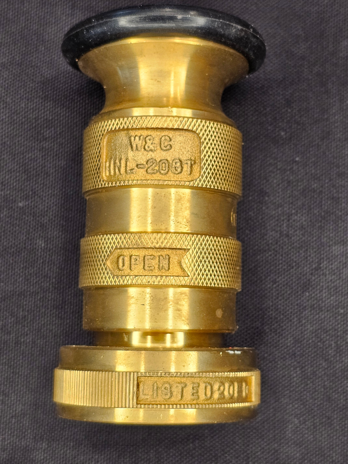 WILSON & COUSINS  BRASS COMBINATION FOG NOZZLE W/ BUMPER HNL-206T LISTED 20FD