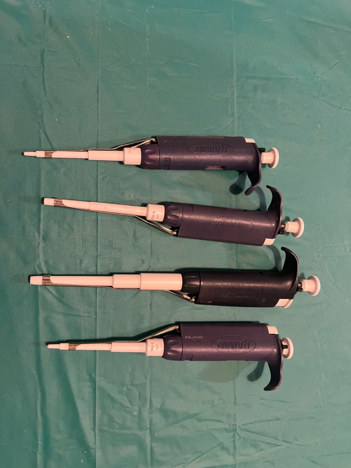 Set of 4 Rainin Pipet Lite L10, L20, L100, SL1000 Pipette