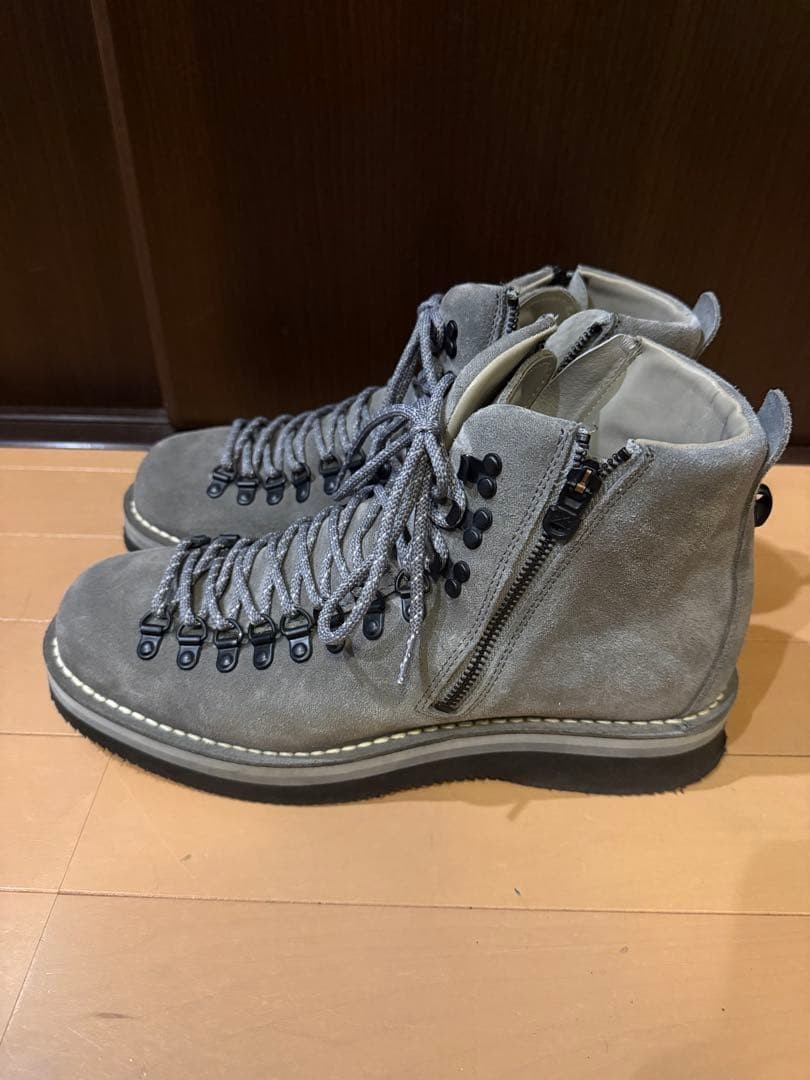 White Mountaineering × Danner boots Danner