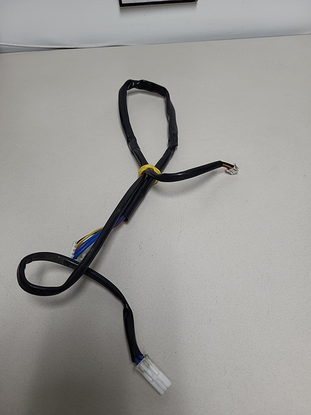 SportsArt E820 Elliptical Rear Wire Harness (123B)