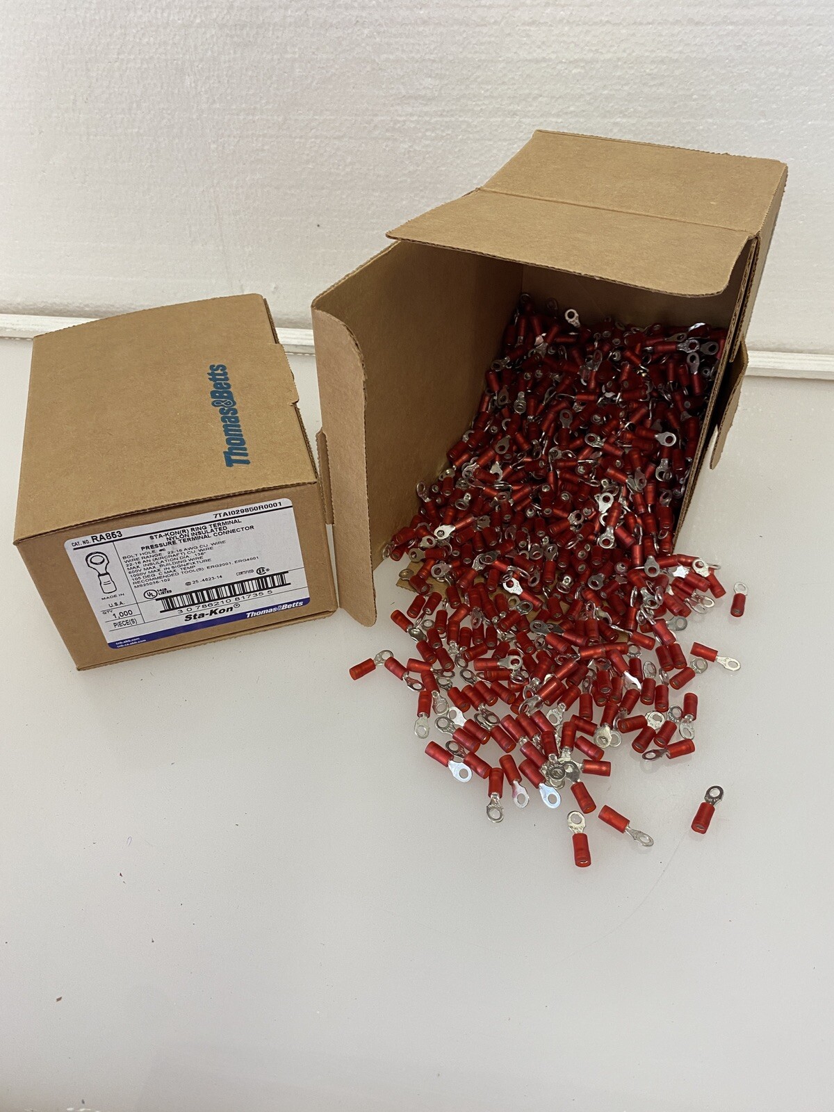 1,000 T&B Insulated Copper Stakon Ring Terminals #22 - 16 AWG Wire #6 Bolt Hole