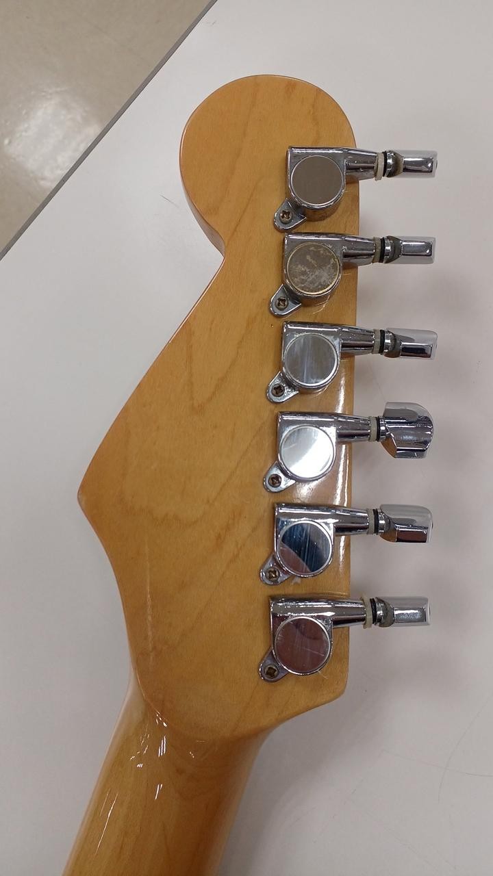Unknown Fen style Stratocaster type