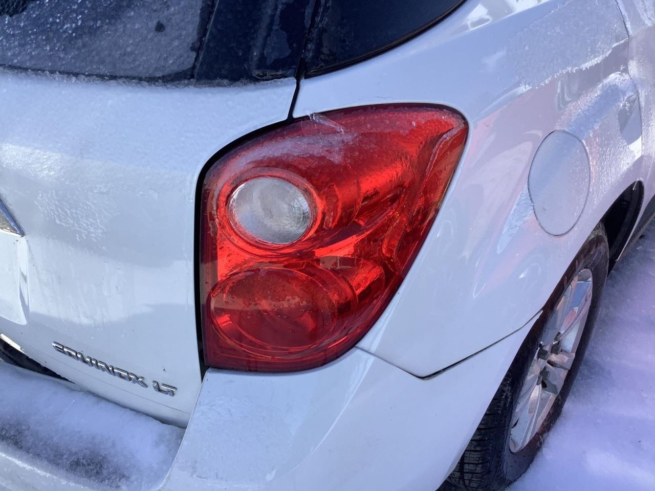 EQUINOX 2014 Glove Box 4938225
