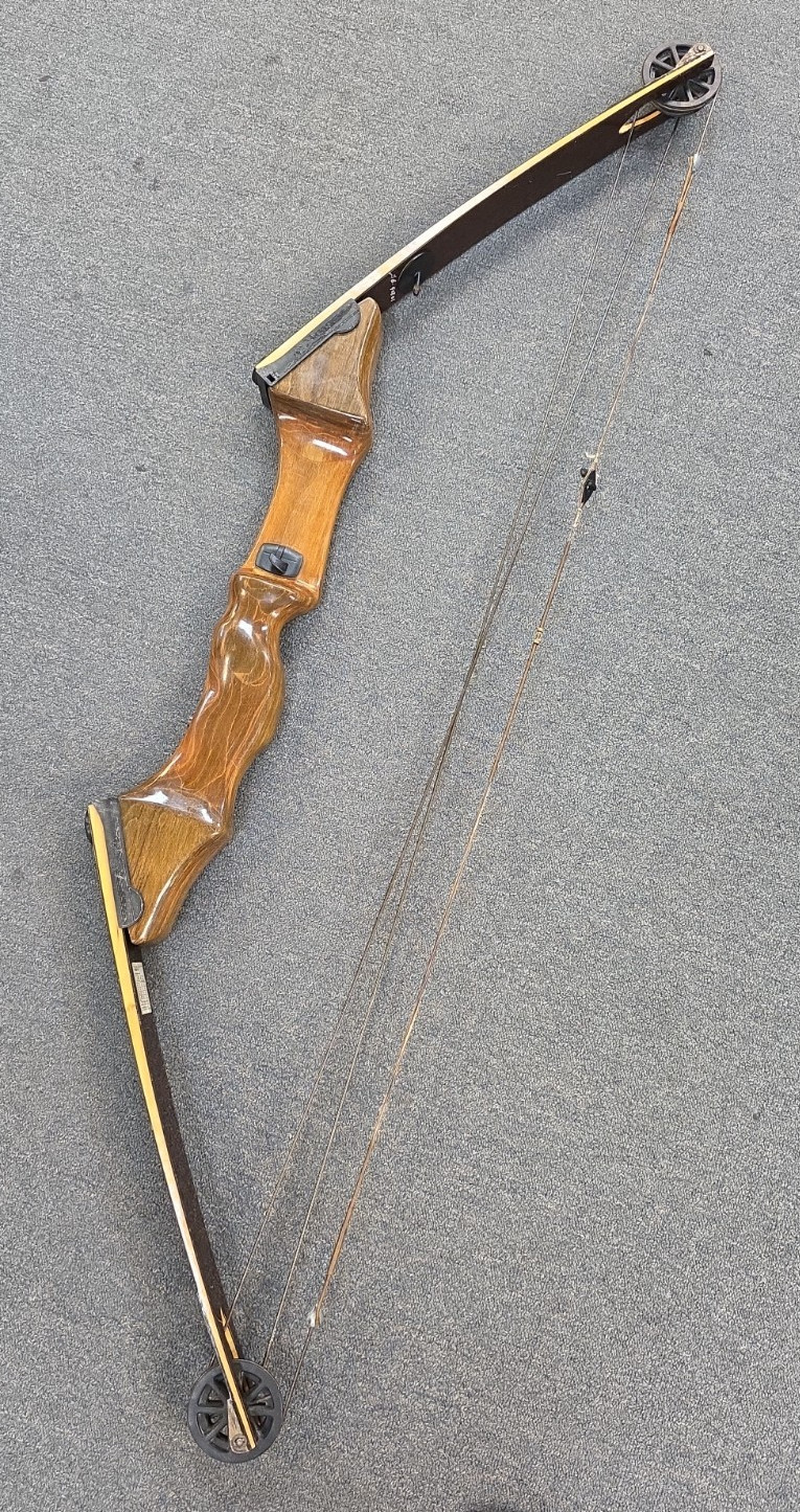 OLD Vintage Wood WOODEN Brown Bear AMO Compound BOW