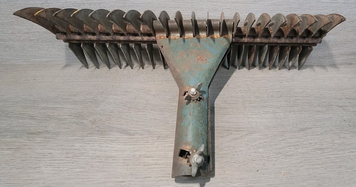 Lawn Garden Rake Thatching 21-B Adjustable Hunter Spring Div. Ametek Inc.