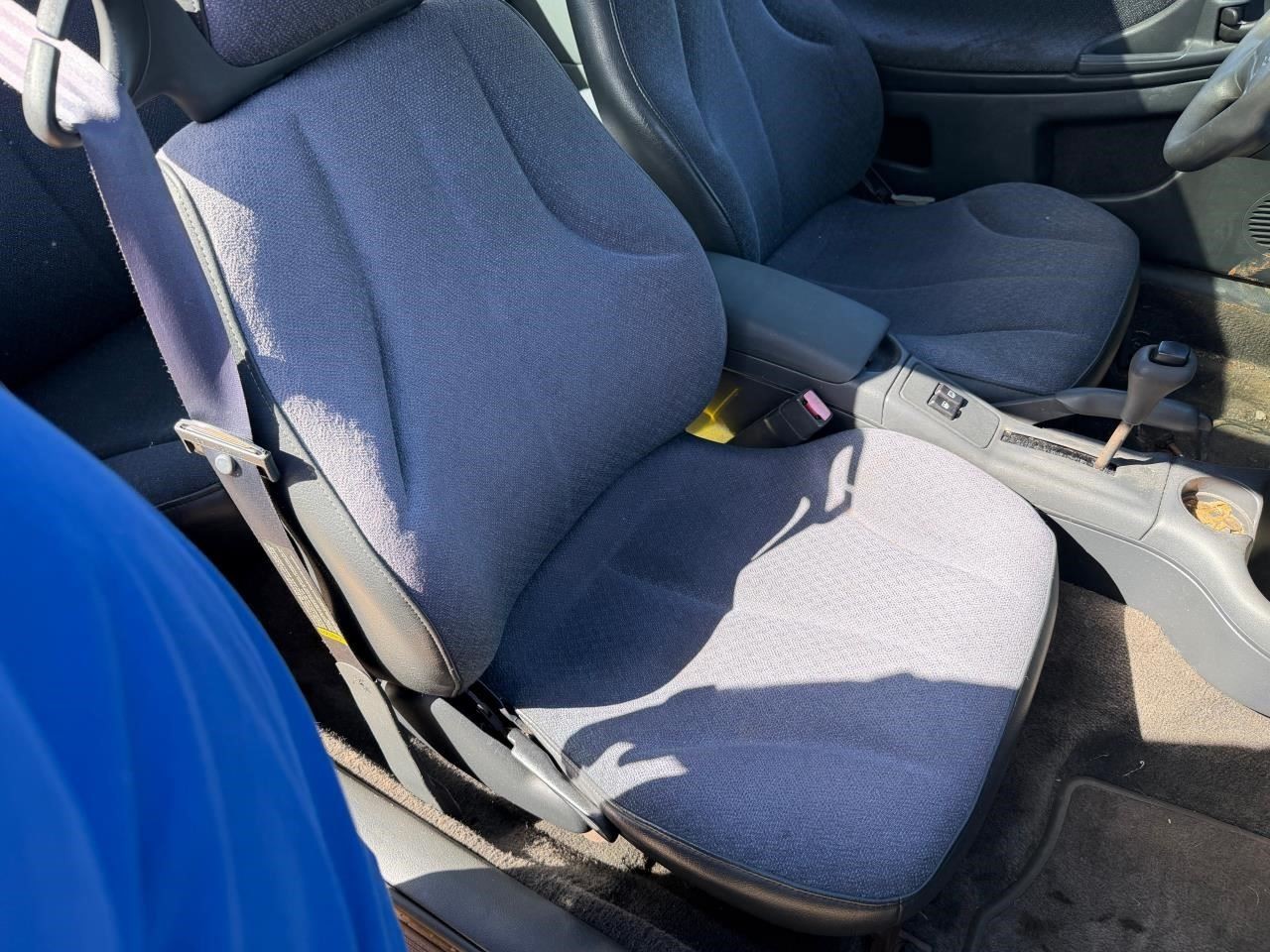 CAVALIER 1998 Horn 104965289