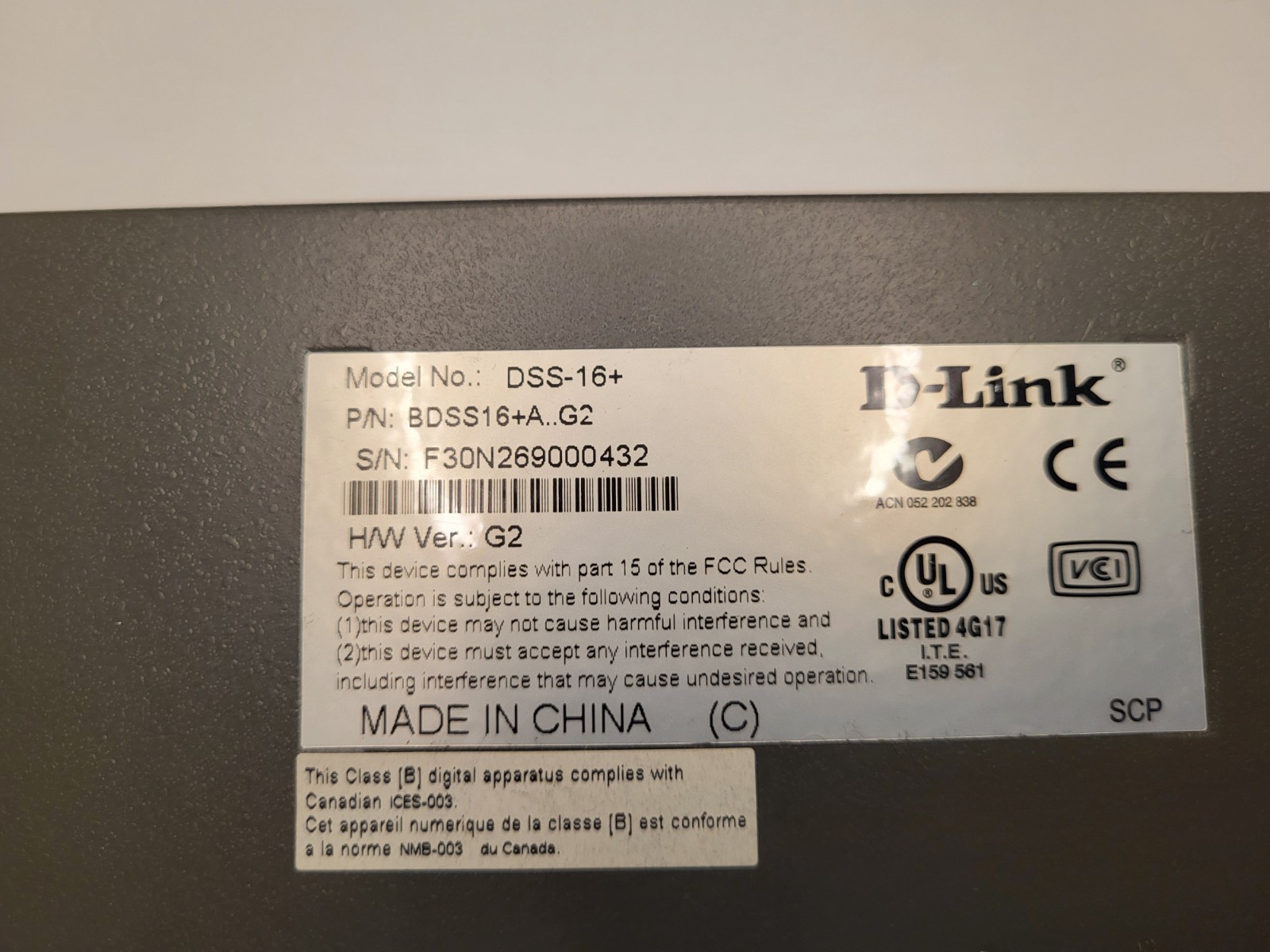 D-Link DSS-16+ 16-Port Fast Ethernet Unmanaged Switch