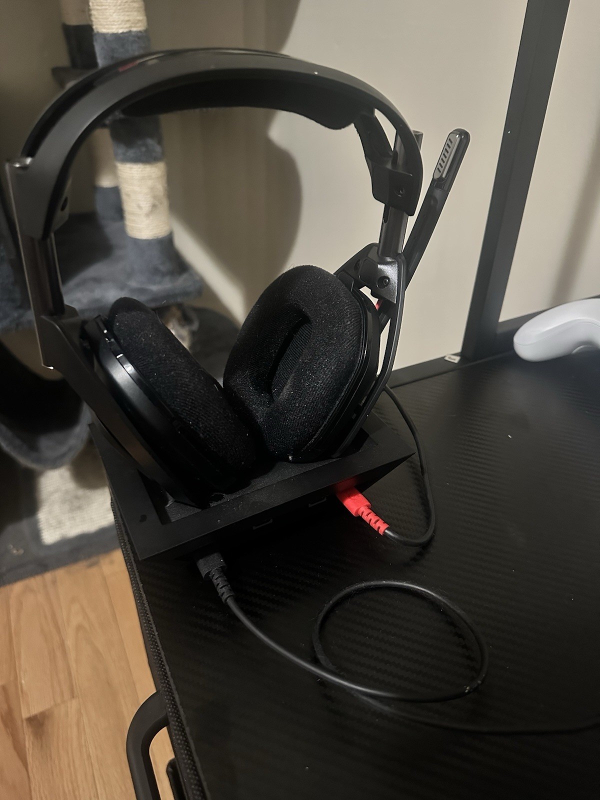 Logitech G Astro A50 X Wireless Gaming Headset + Base Station for PS5, Xbox, PC