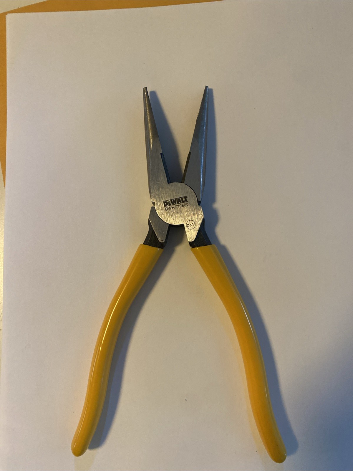 Dewalt 8" Long Nose Pliers Needle Nose Pliers DWHT70800 Bin15