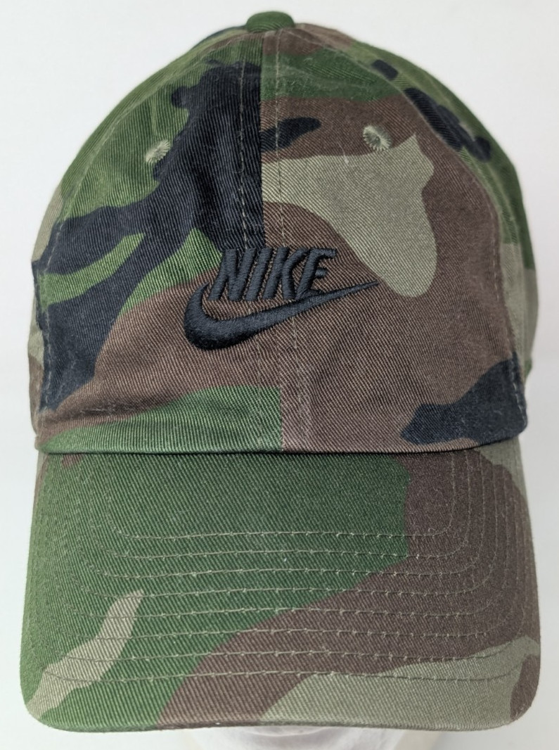 Nike Club Futura Camo Kid's Youth M L Hat Cap Hat Woodland Camouflage Strapback