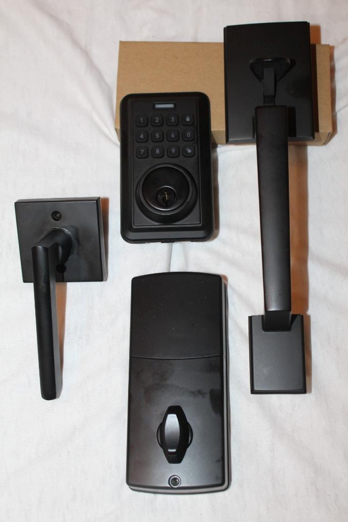 FRONT DOOR HANDLE WITH KEYPAD DEADBOLT LOCK