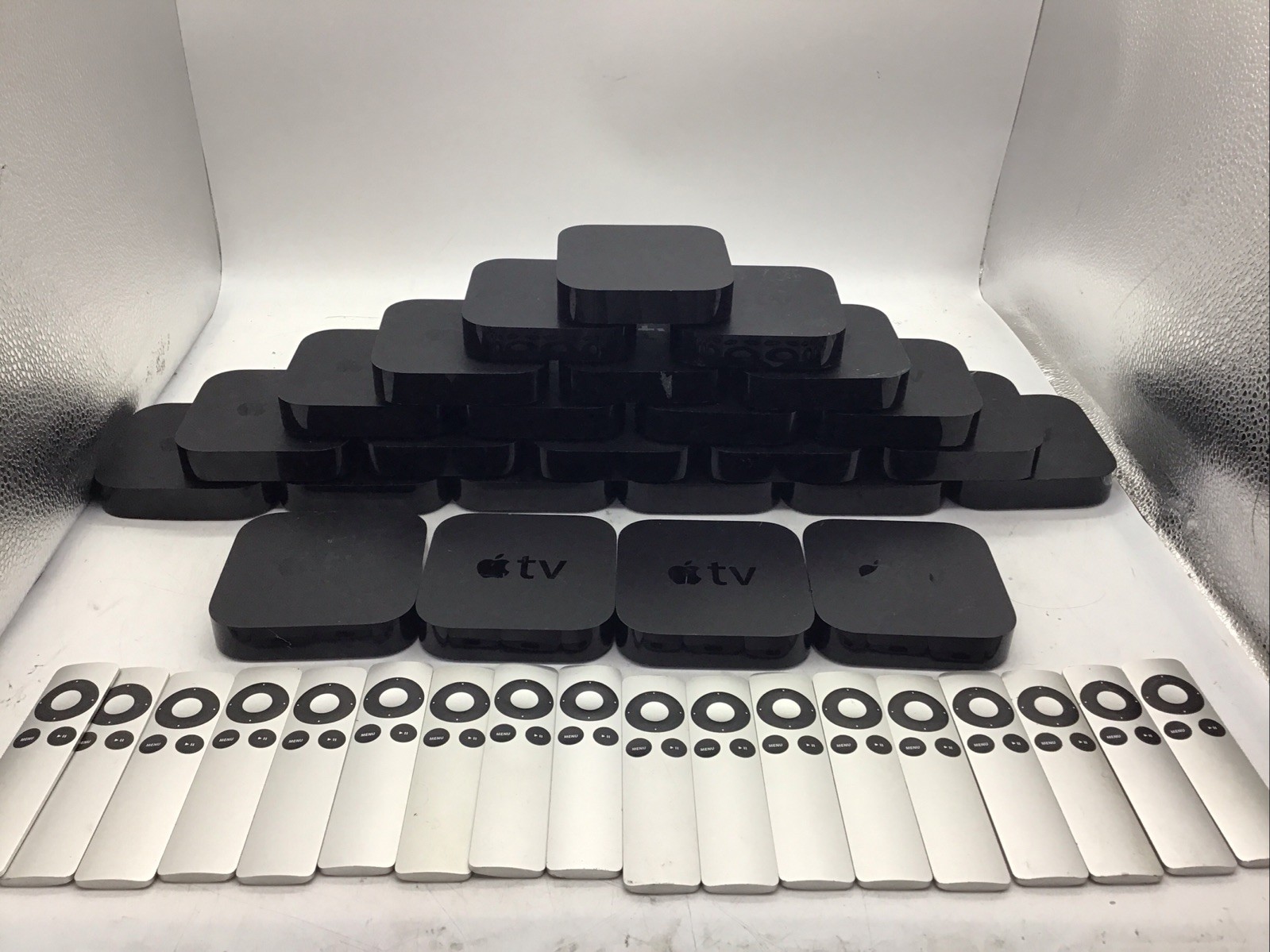 Apple tv A1469 3rd Generation Media Streamer AirPlay Wi-Fi HDMI Lot of 25 Read