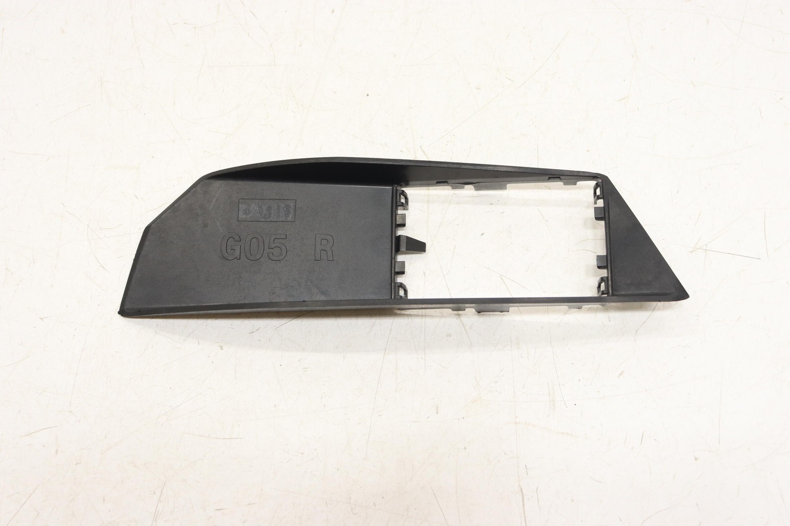 2019 - 2026 BMW X5 G05 REAR RIGHT SIDE BLIND SPOT SENSOR SUPPORT BRACKET OEM