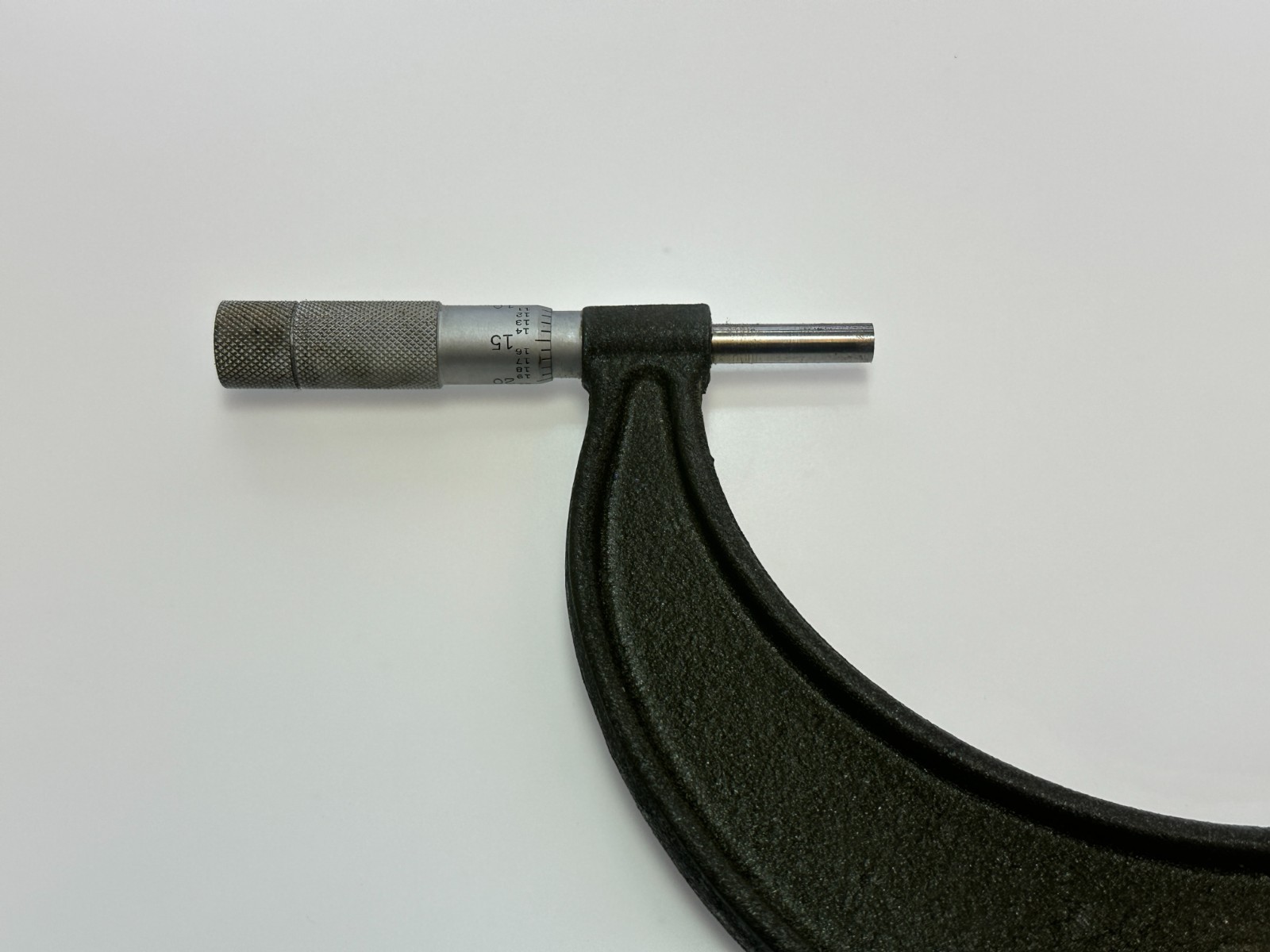 Lufkin Tools USA No. 1916 Outside Micrometer, 5-6" Range