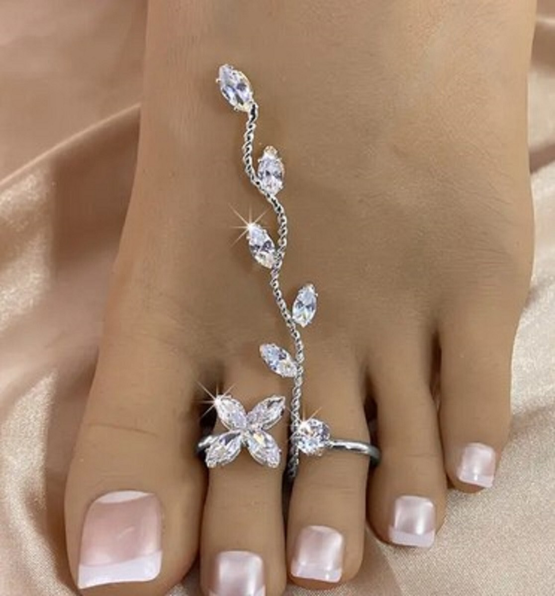 Crystal leaf flower toe foot ring