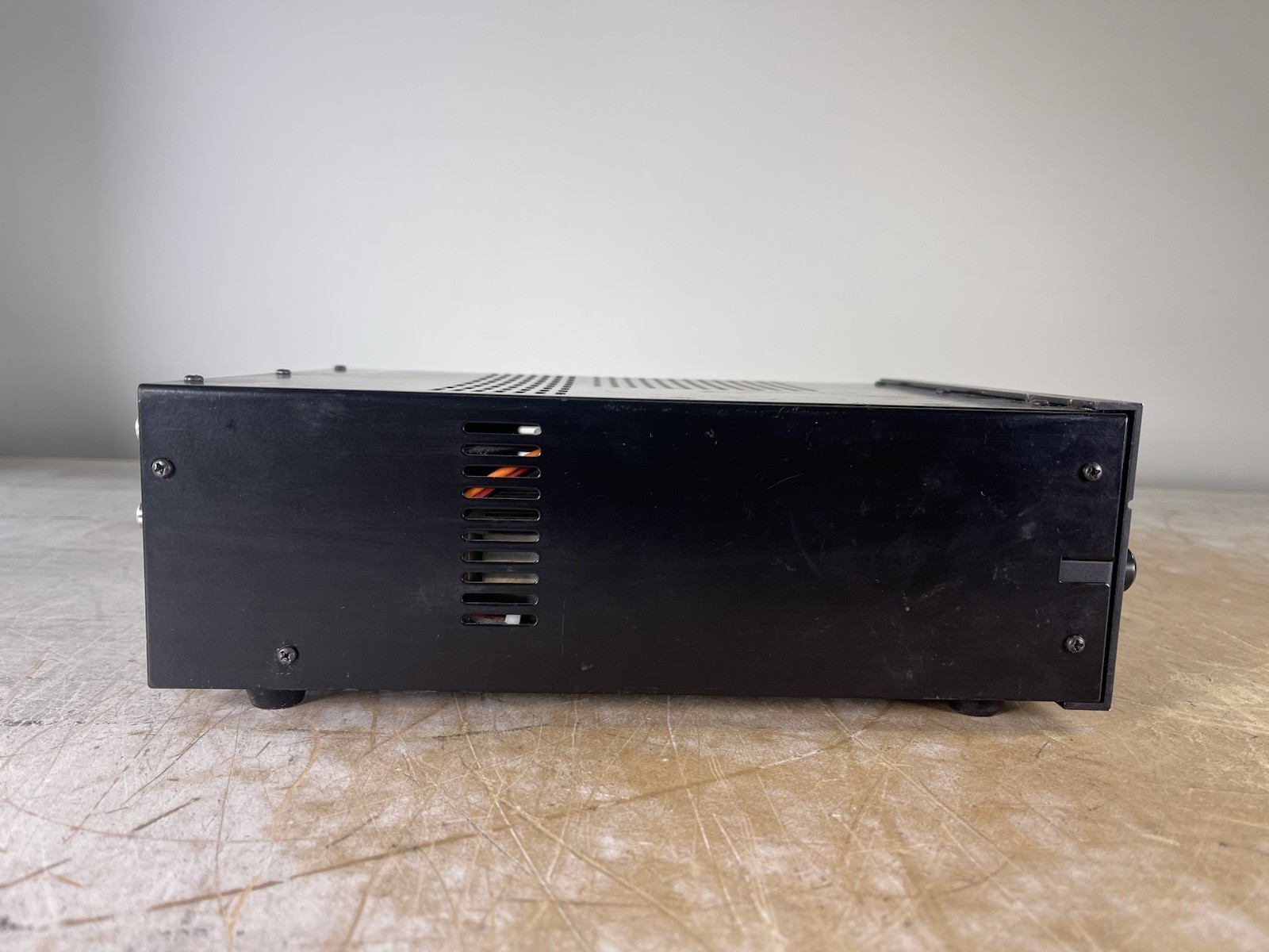 CROWN 135MA COMMERCIAL MIXER AMPLIFIER