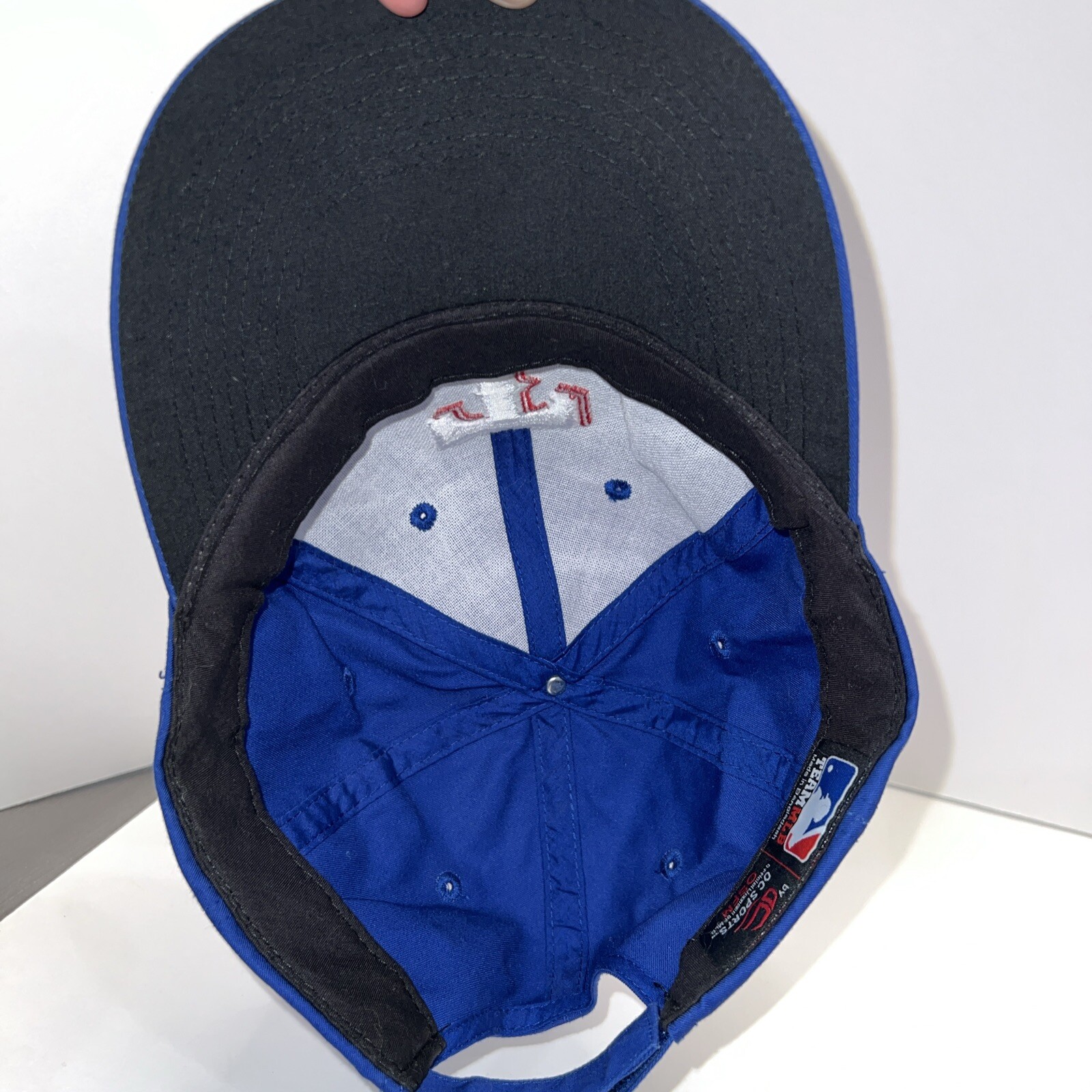 Tennesee Titans Blue with 3 D T White with Red Hat Cap Hook Loop Team MLB