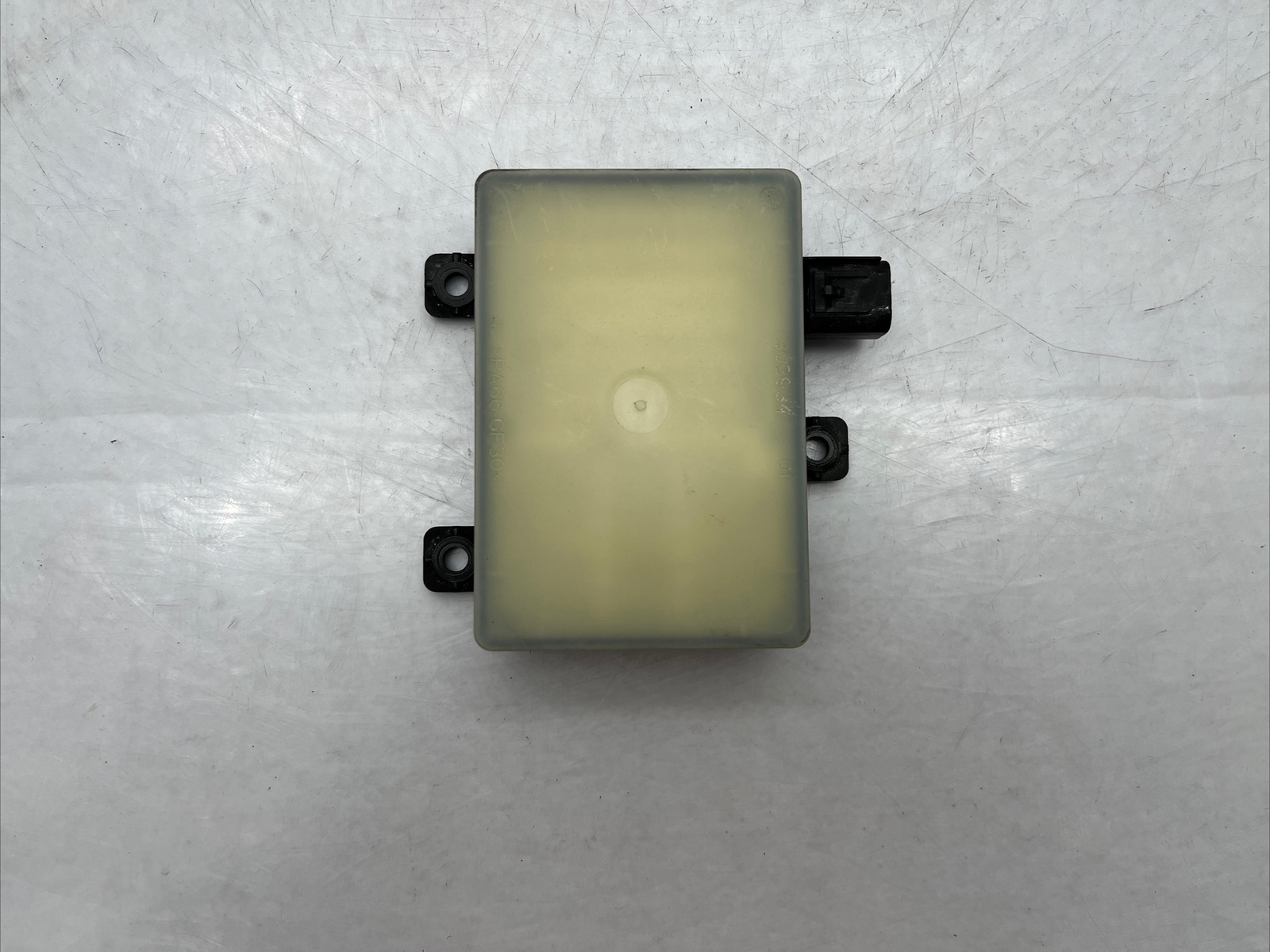 2016-2020 Hyundai Tucson Blind Spot Radar Module Radar Sensor Ballast