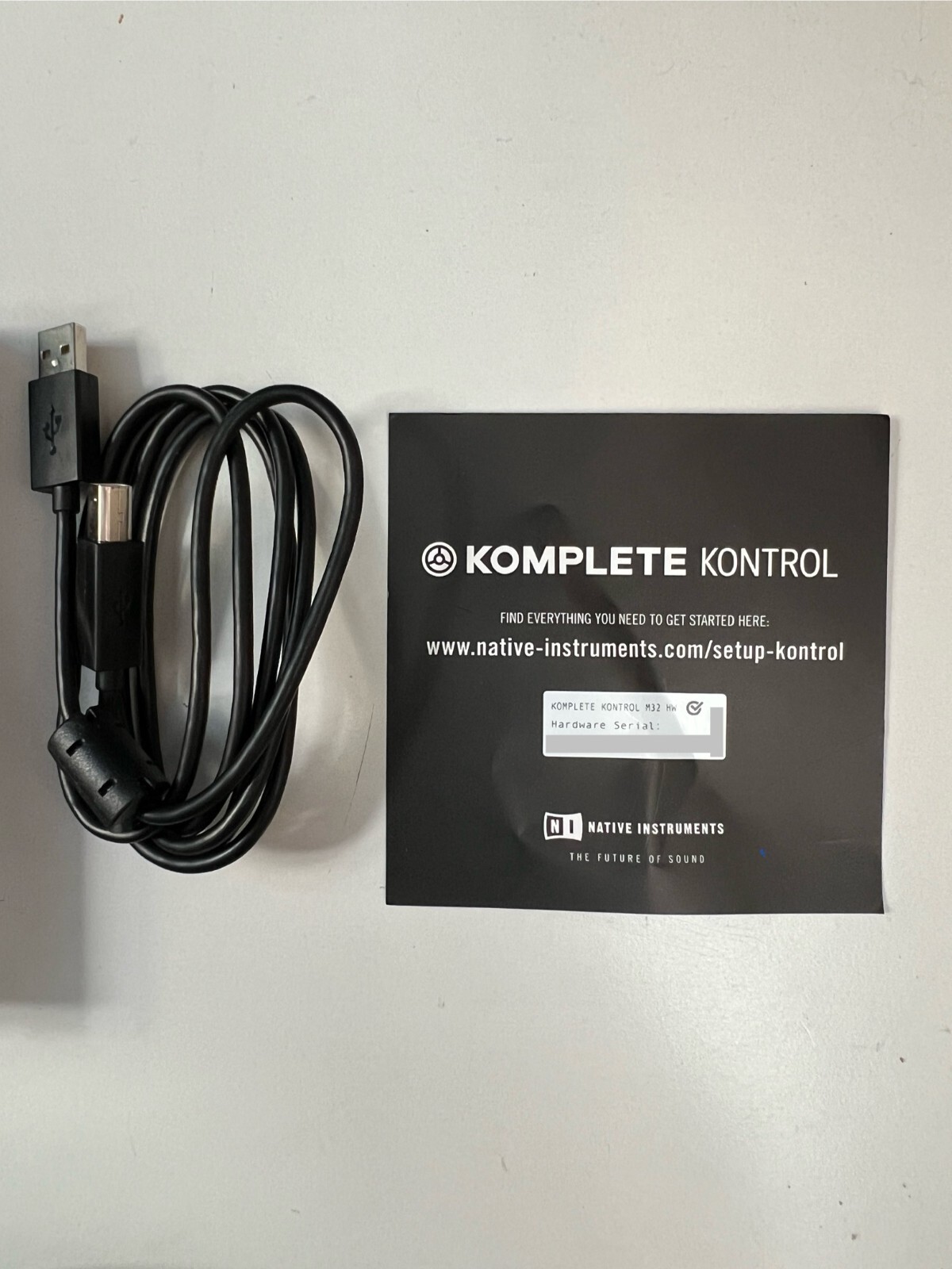 Native Instruments Komplete Kontrol M32 Controller Keyboard + Analog Cases Pulse