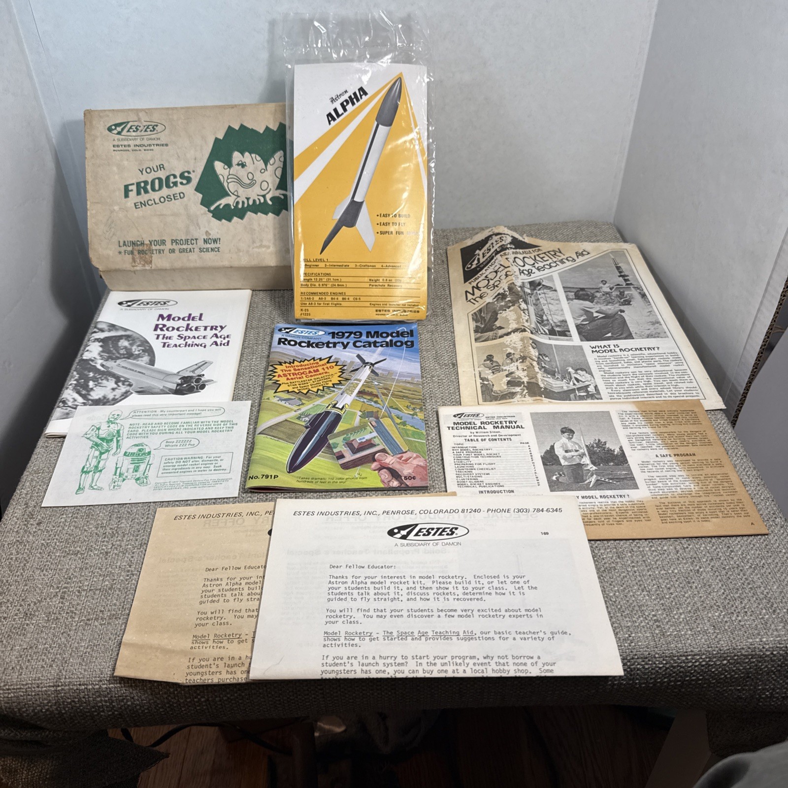 Vintage ESTES Astron ALPHA Sealed Rocket, with 1979 Catalog, Teaching Aide more!