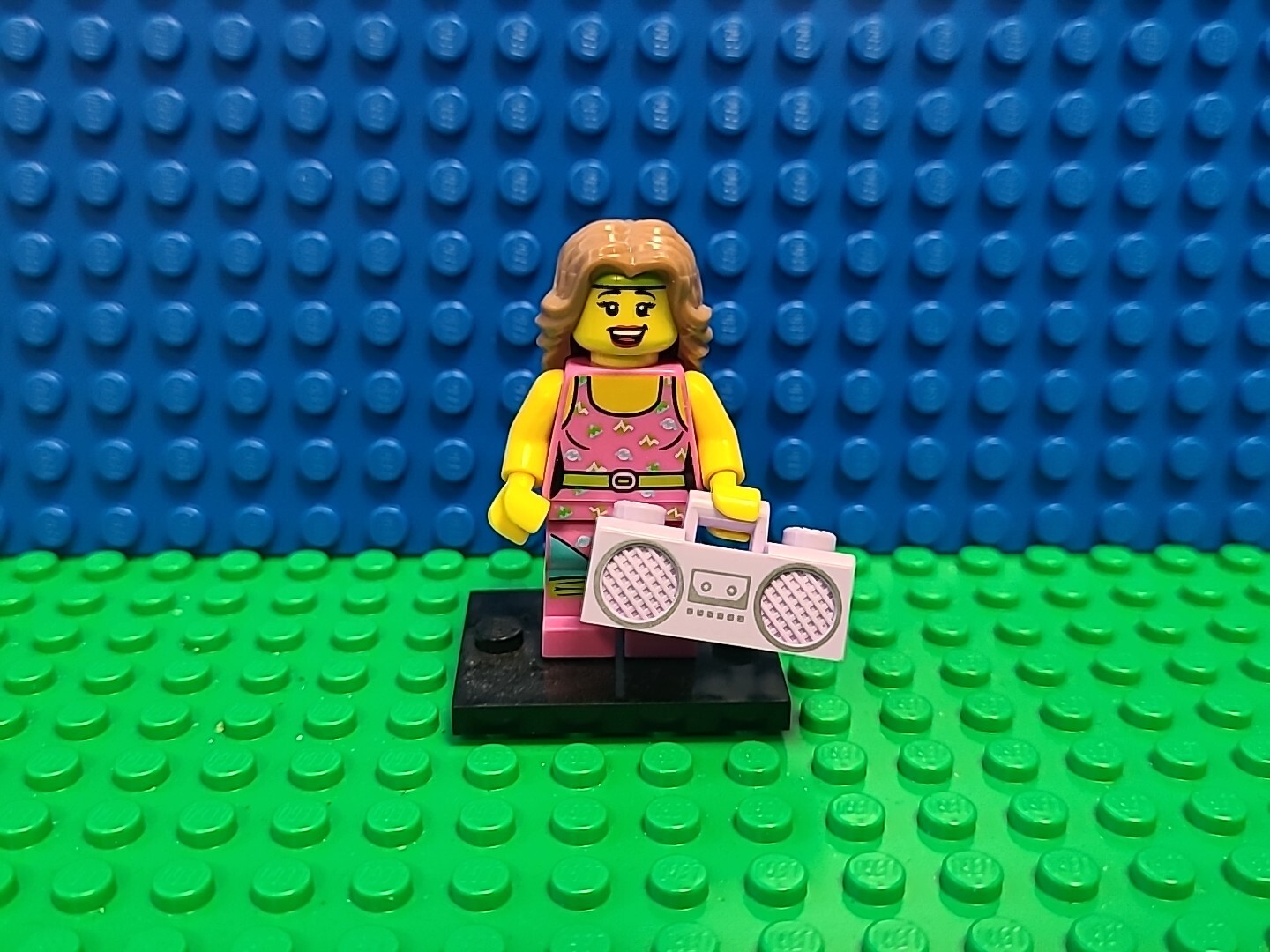Lego Fitness Instructor Minifigure Series 5 Collectible 8805 CMF Lot Rare HTF