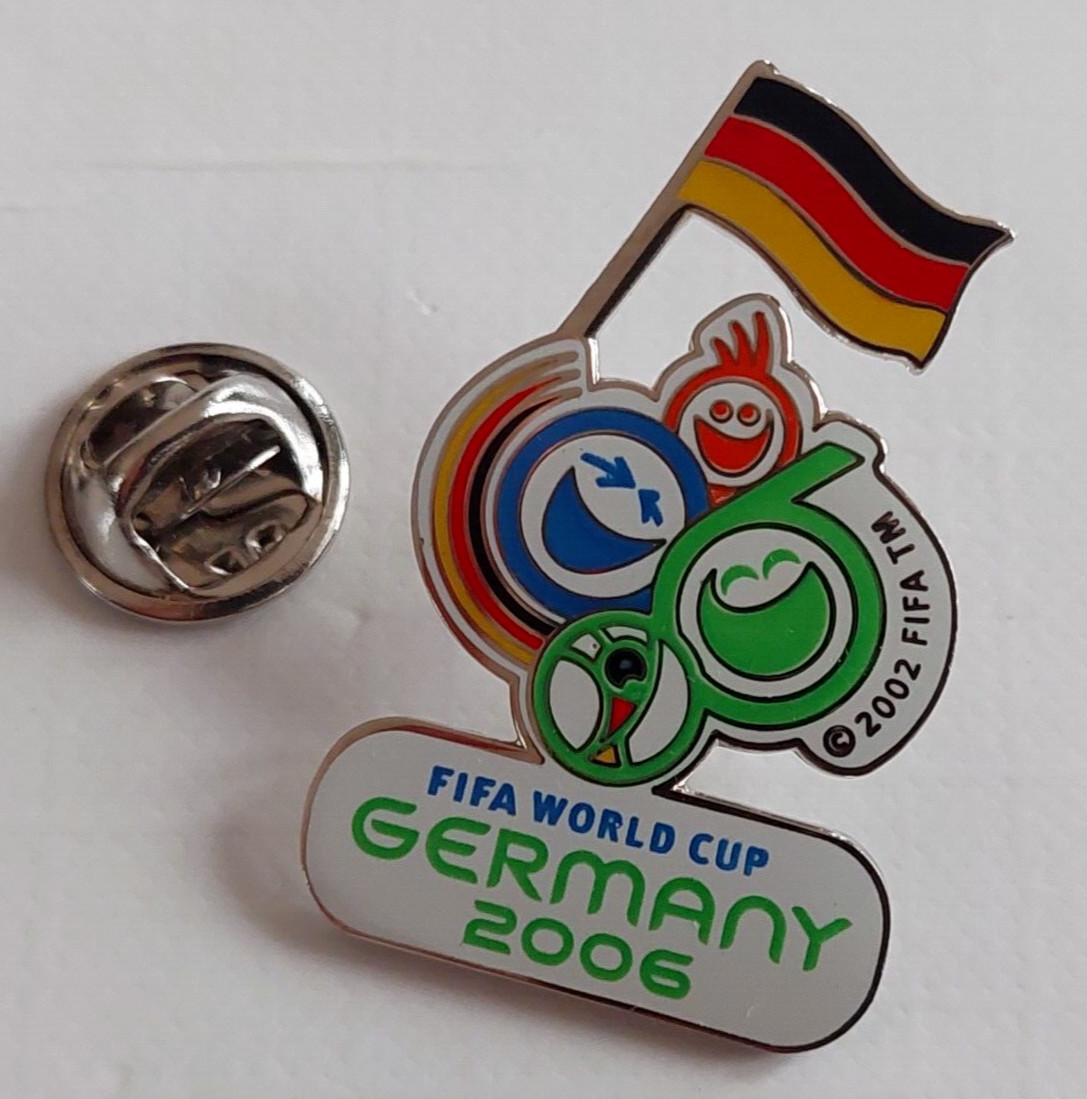 FIFA World Cup Germany 2006 Flag Germany Pin NEW (M143)