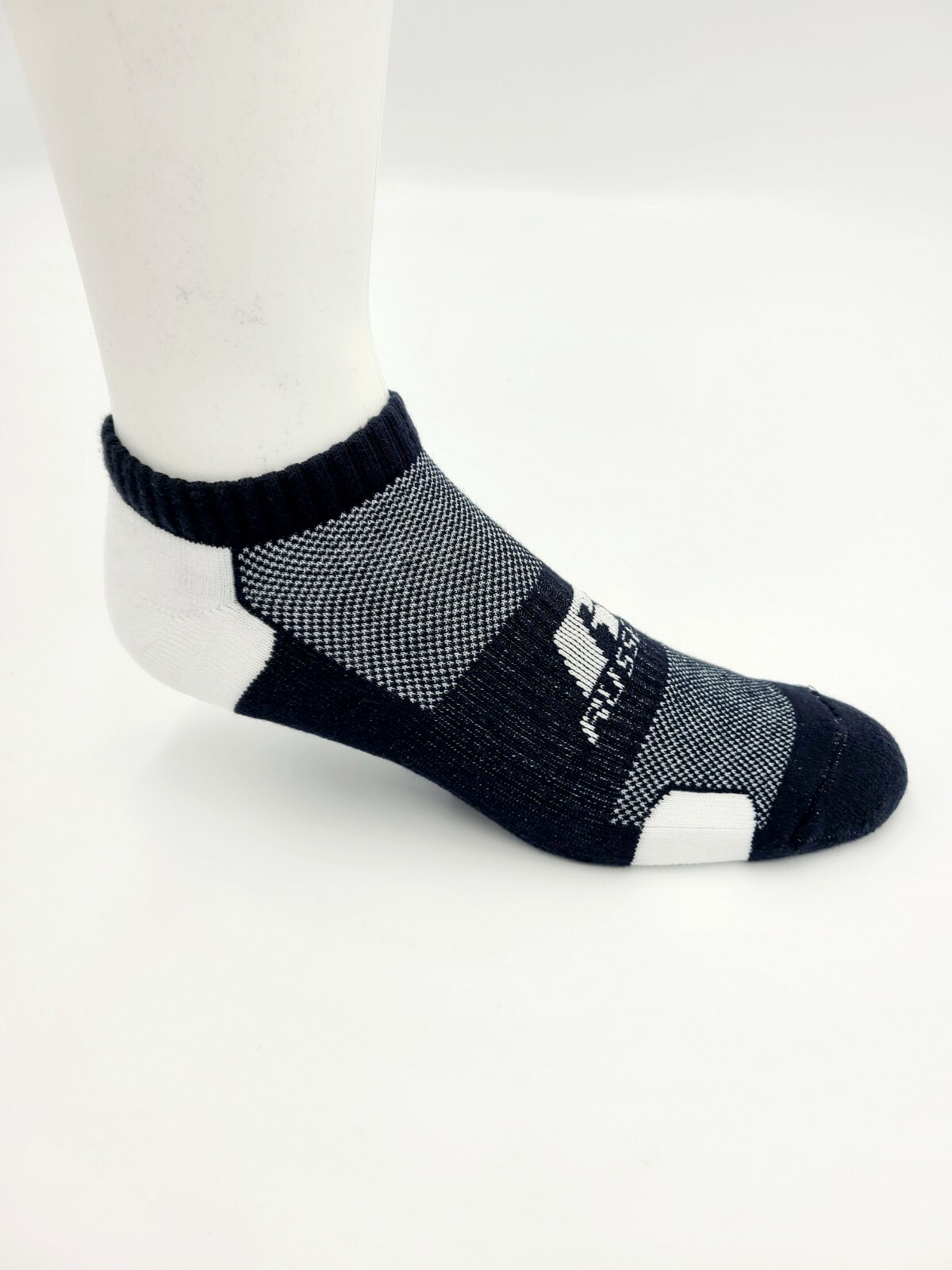 Russell 9 Pair Men’s Athletic Low Cut Socks Dri-Power 360 Sz 11-15 White/Black